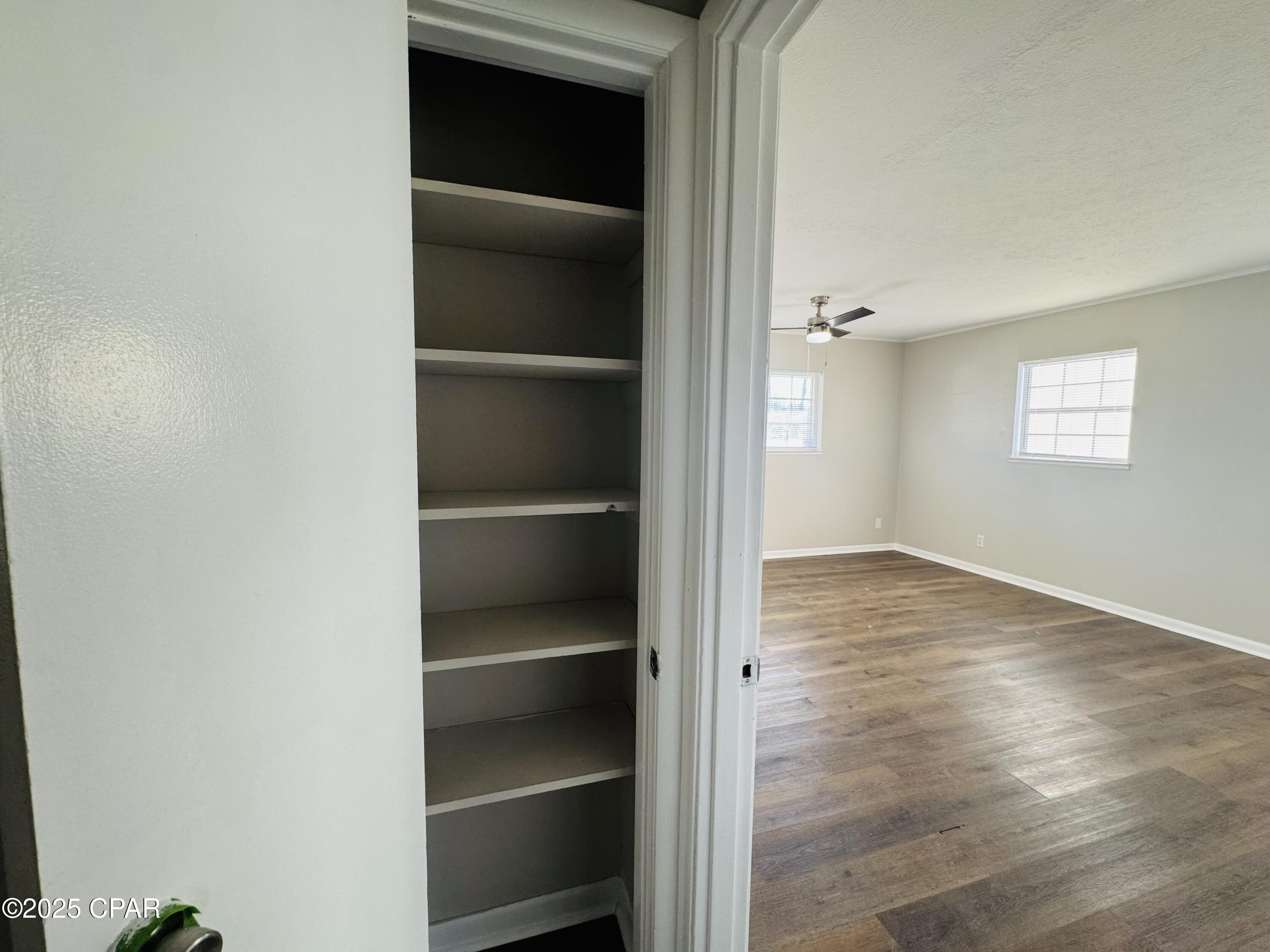 Robindale - Residential Lease