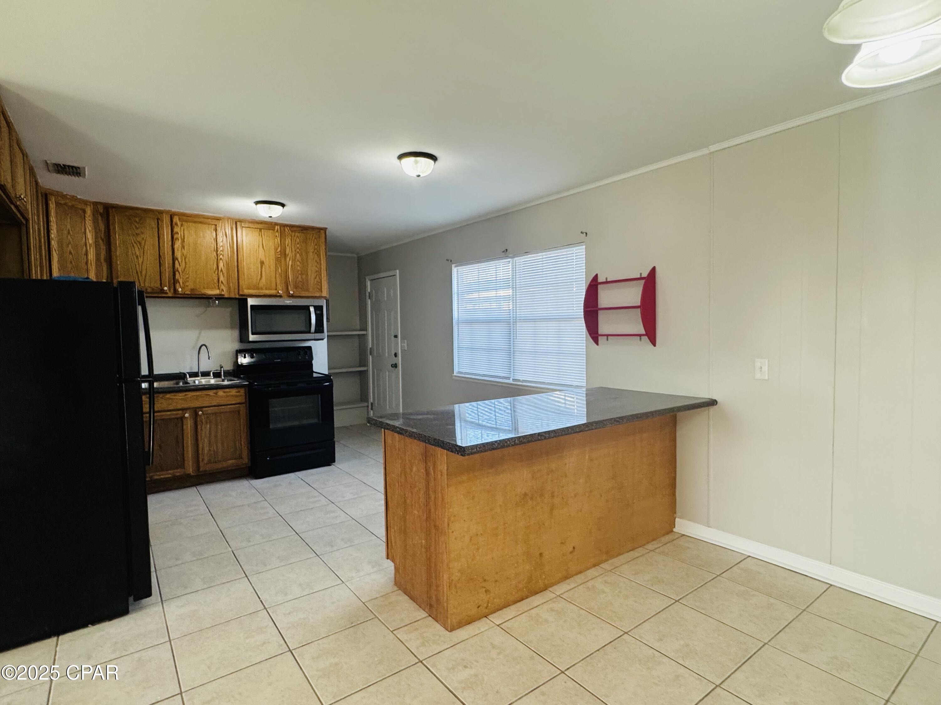 Robindale - Residential Lease