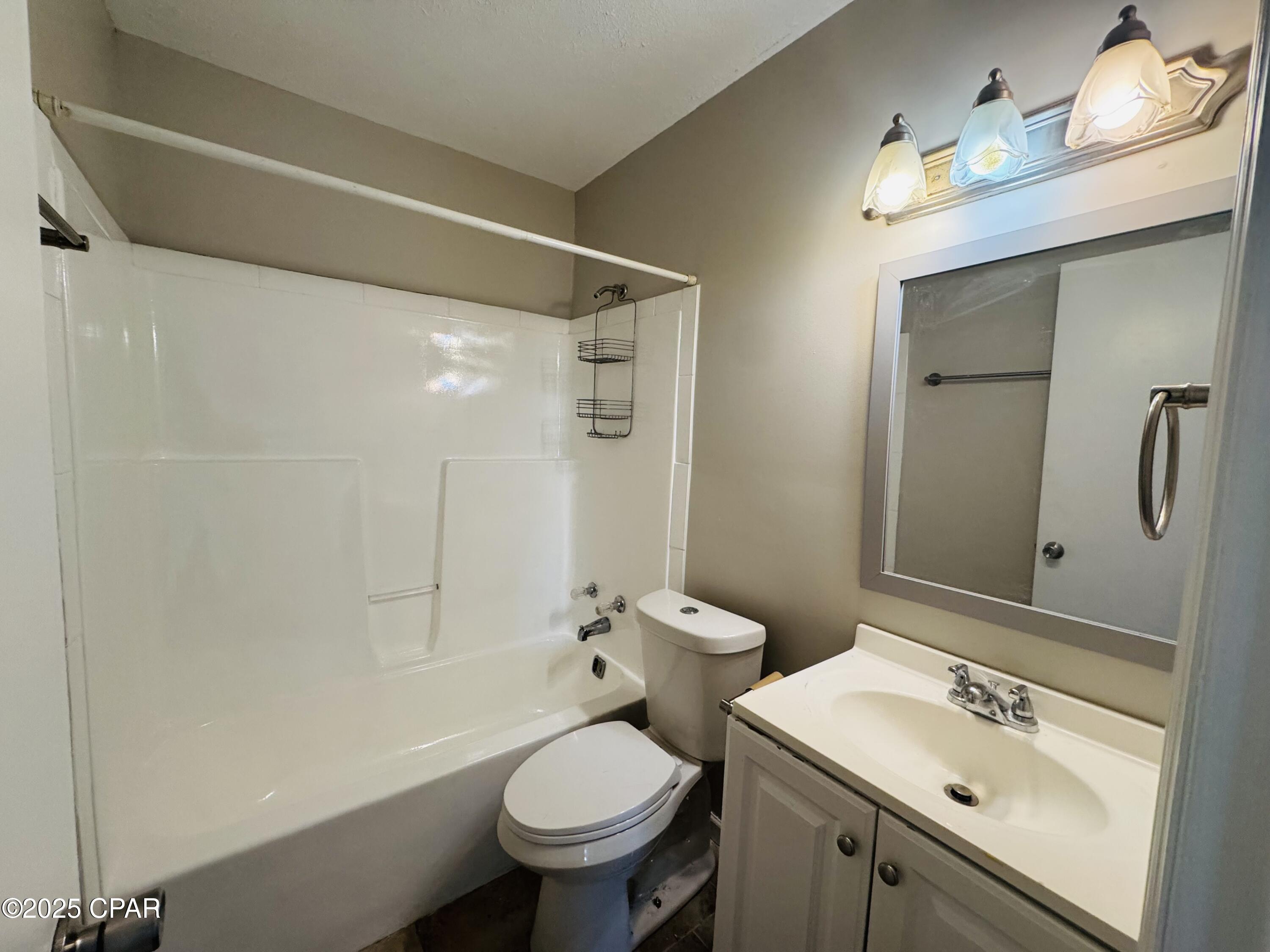 Robindale - Residential Lease