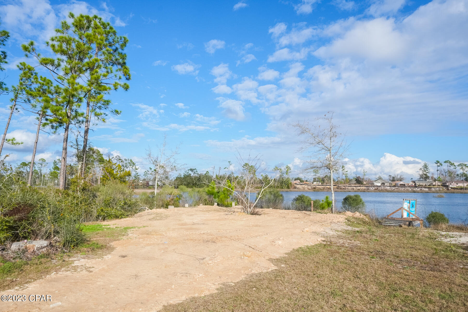 Bayou Estates - Land