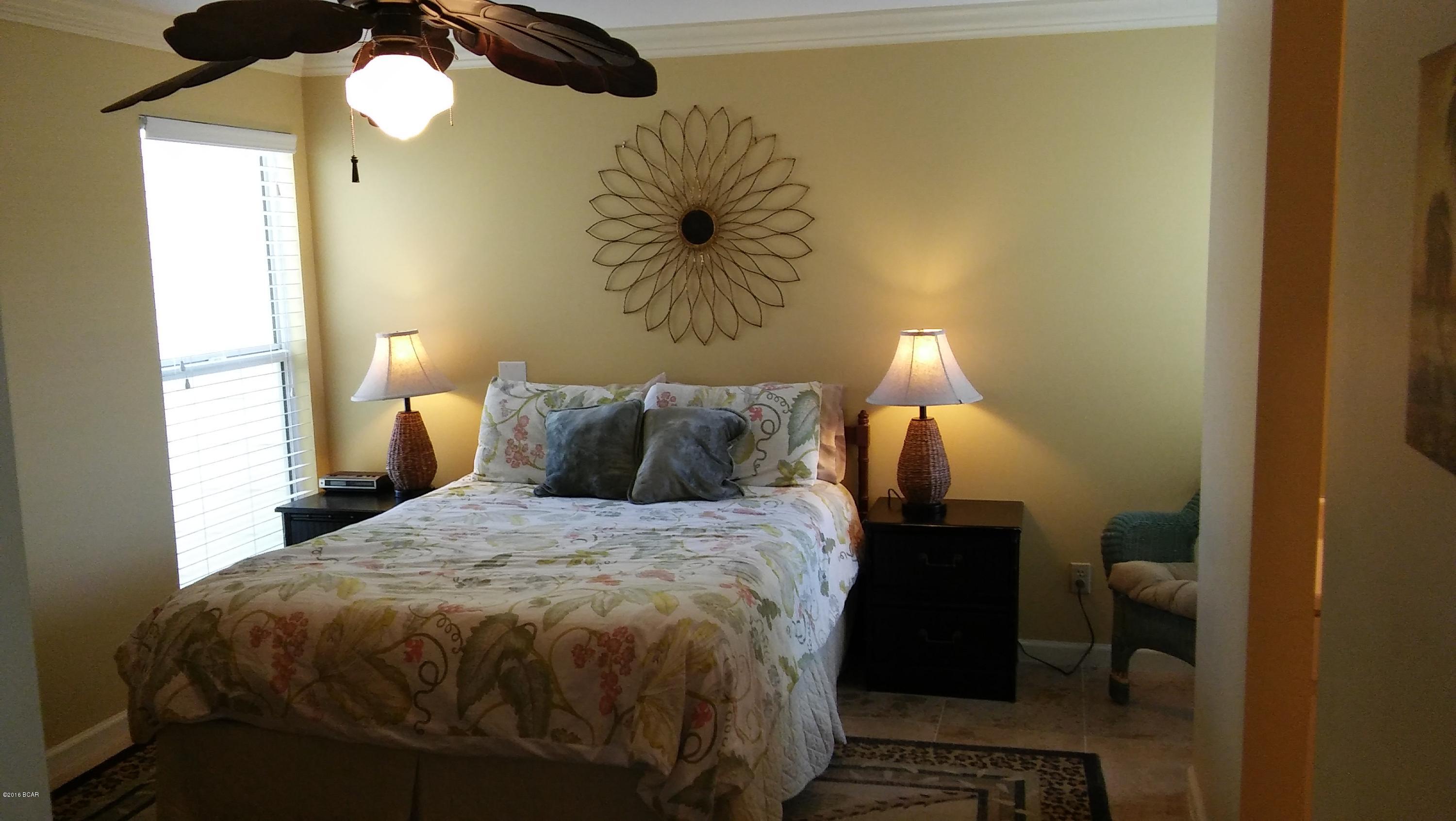 Harbour Arms Condo. - Residential