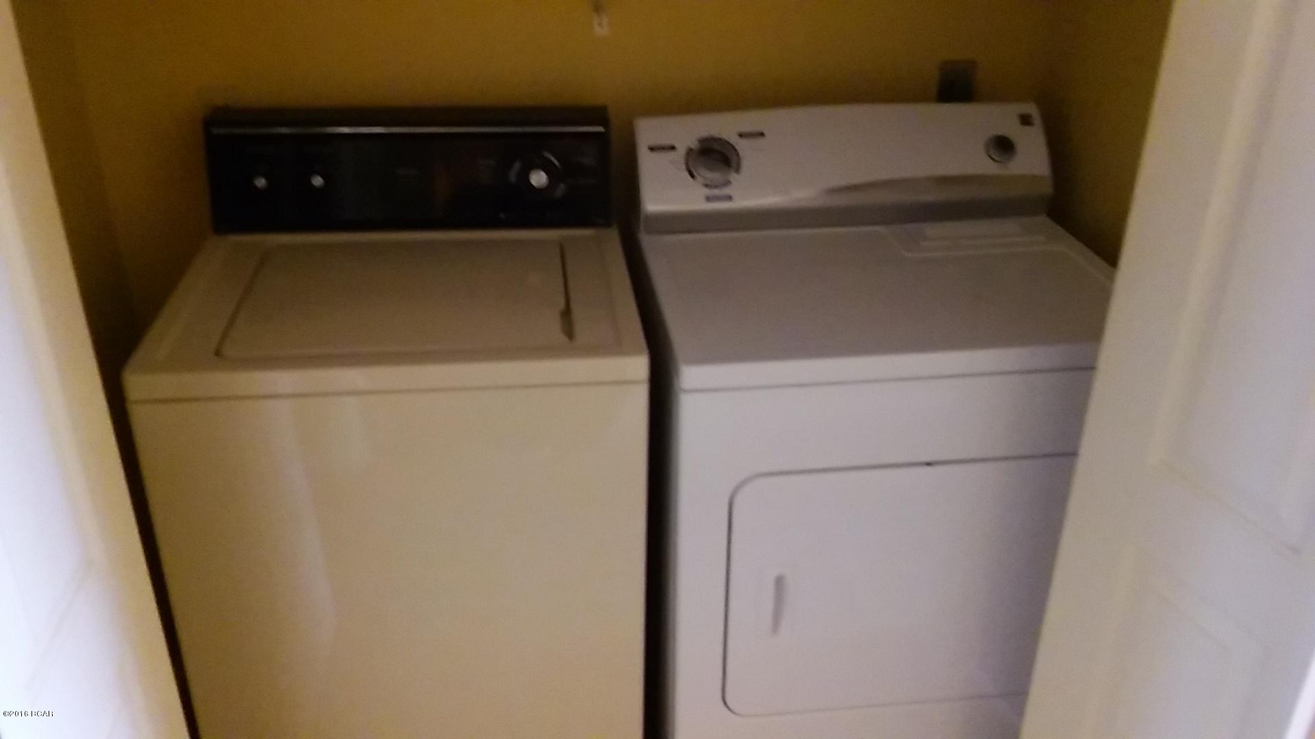 Harbour Arms Condo. - Residential