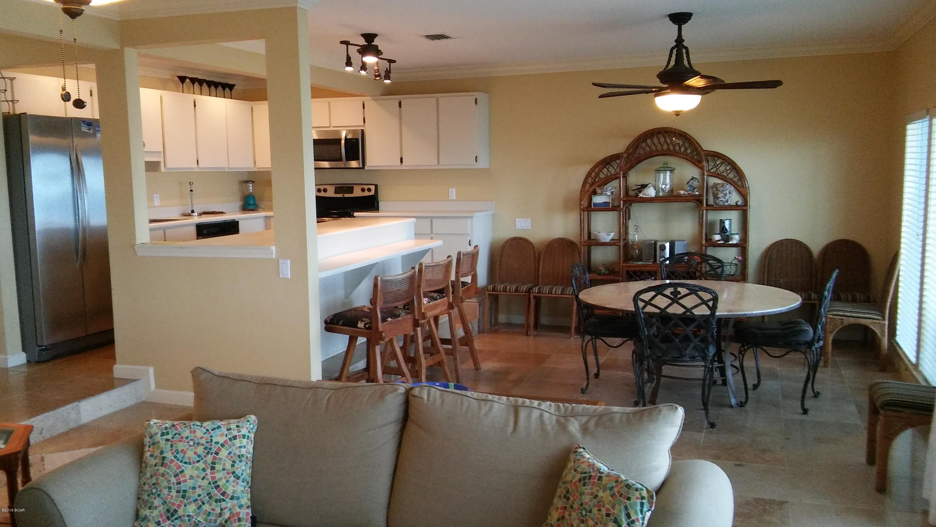 Harbour Arms Condo. - Residential