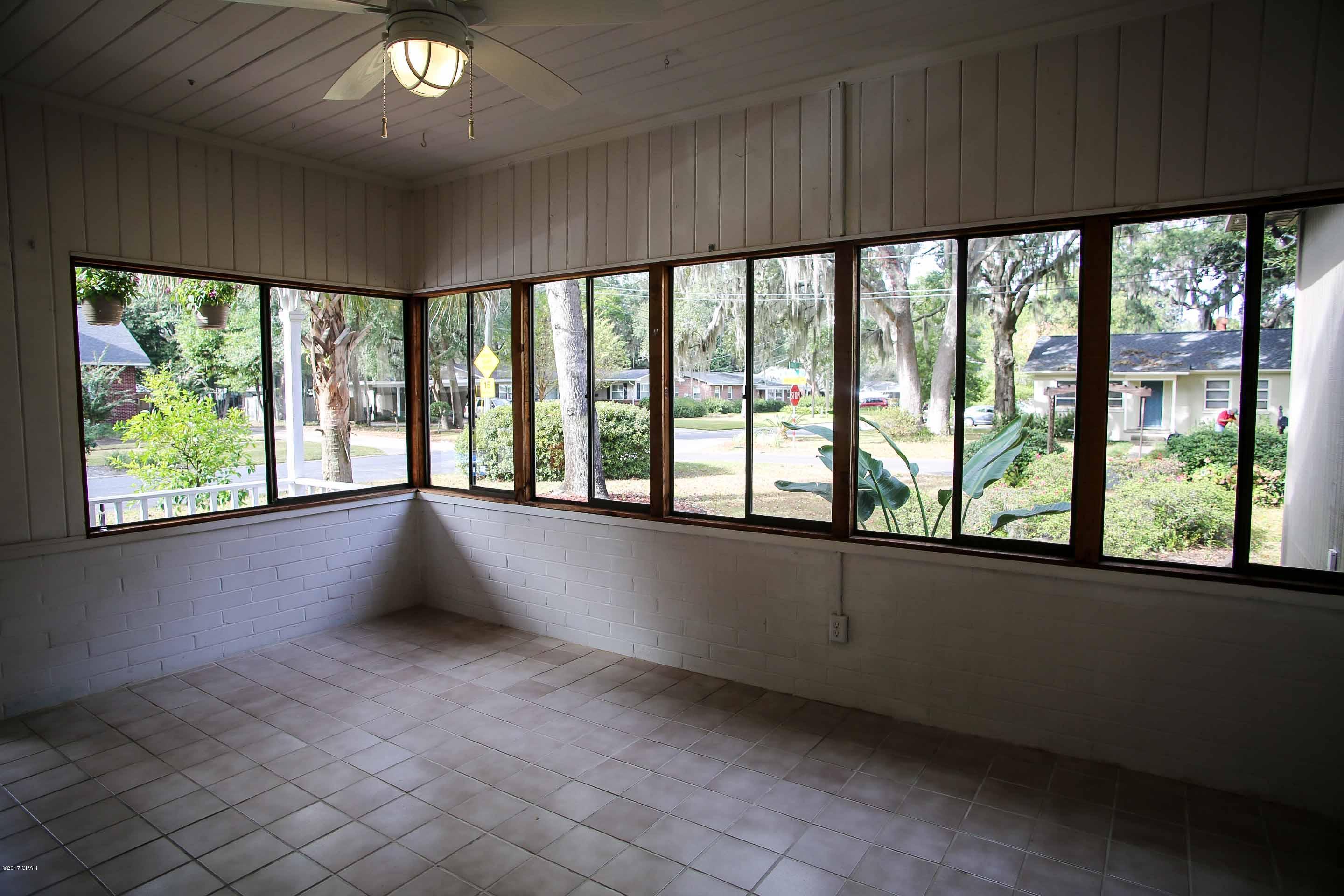 Sudduths 10Th Add - Residential