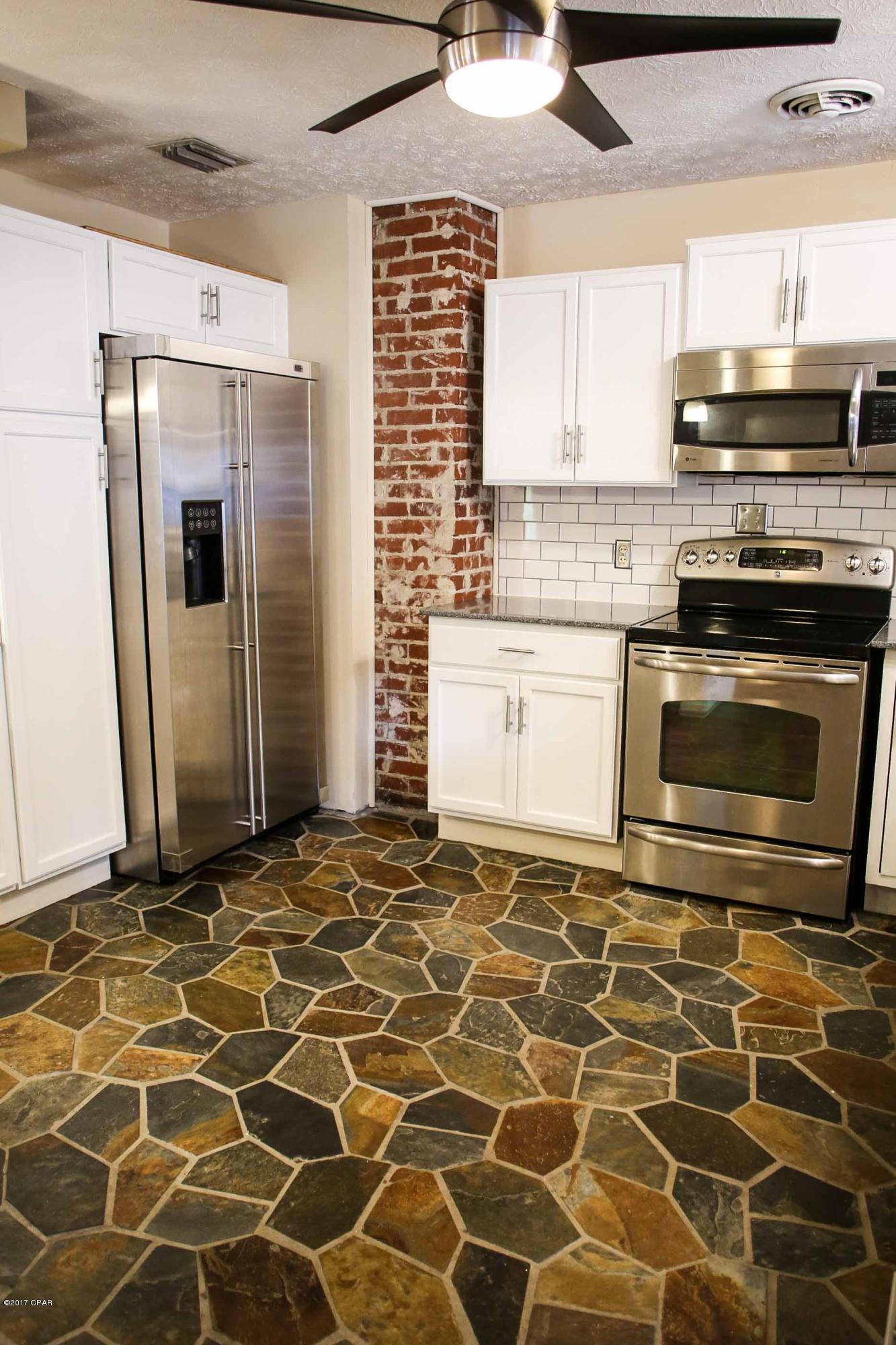 Sudduths 10Th Add - Residential