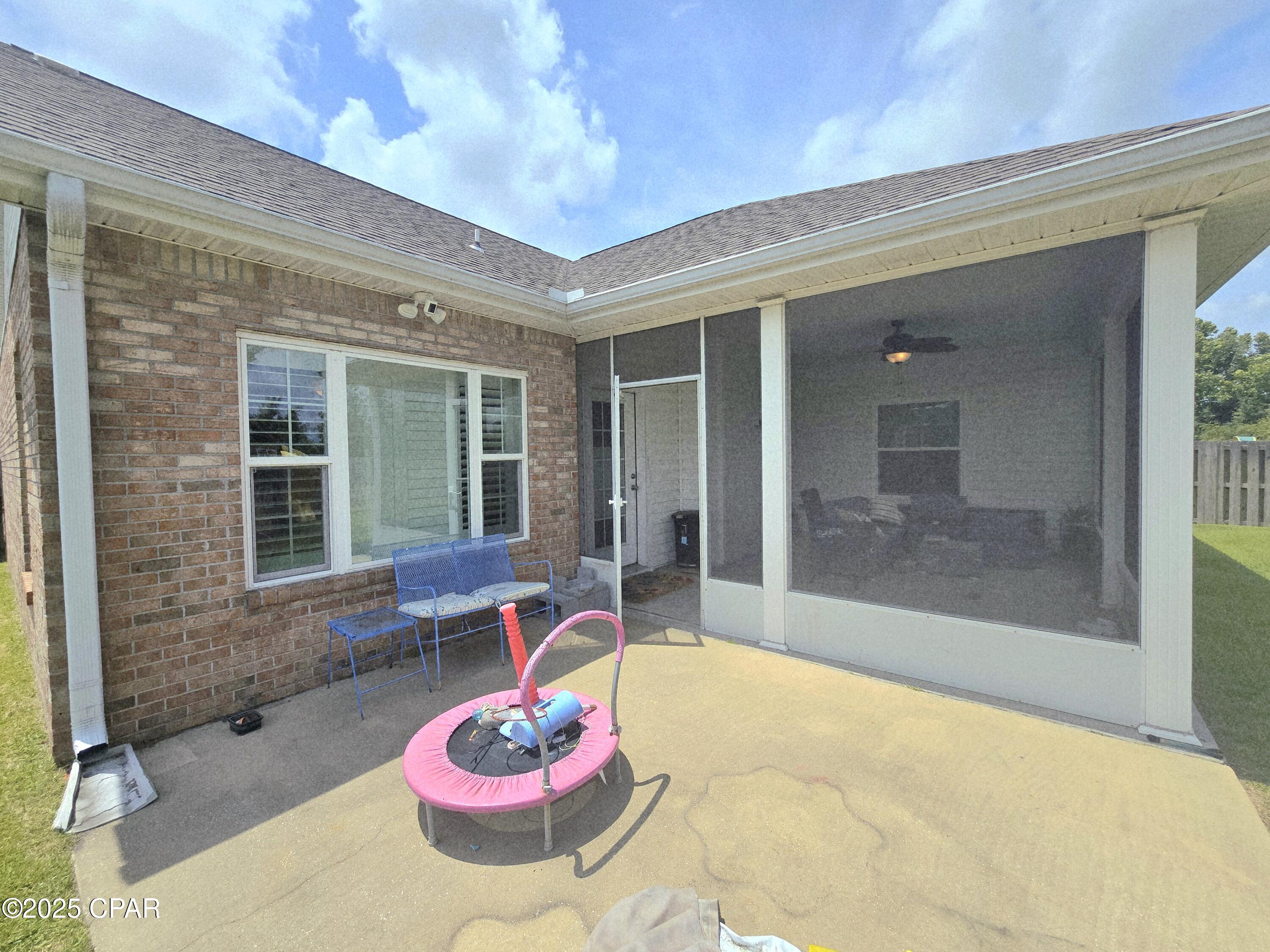 [No Recorded Subdiv] - Residential Lease