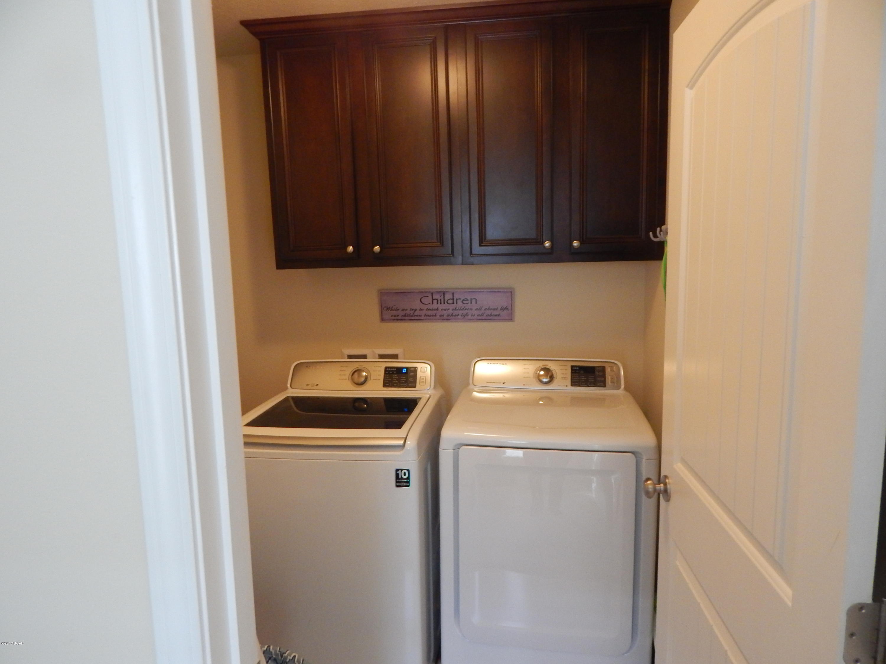 Magnolia Bay Club - Residential