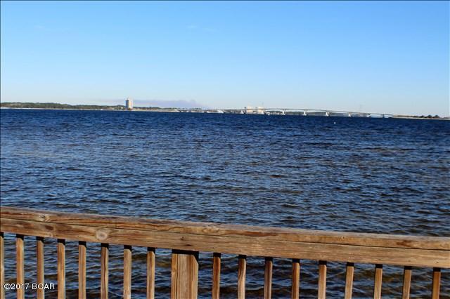 Magnolia Bay Club - Residential