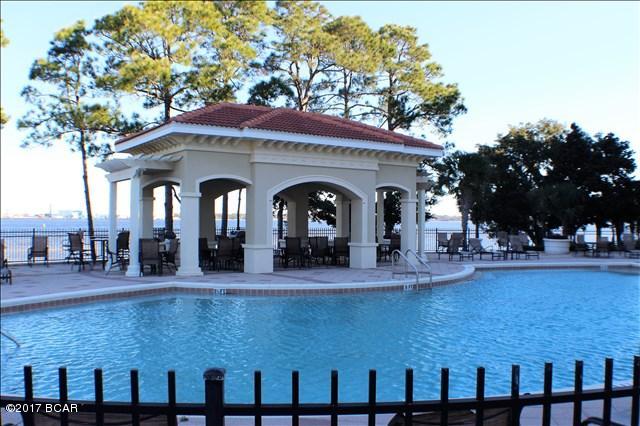 Magnolia Bay Club - Residential