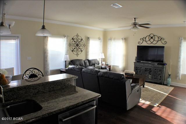 Magnolia Bay Club - Residential