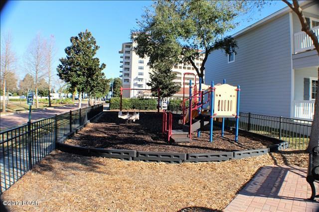 Magnolia Bay Club - Residential