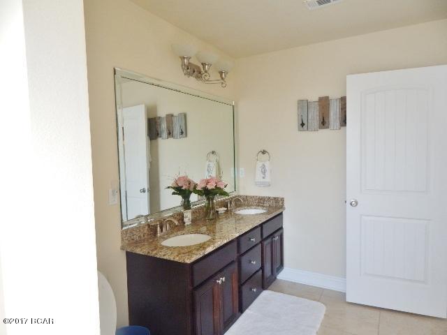 Magnolia Bay Club - Residential