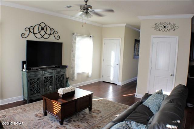 Magnolia Bay Club - Residential