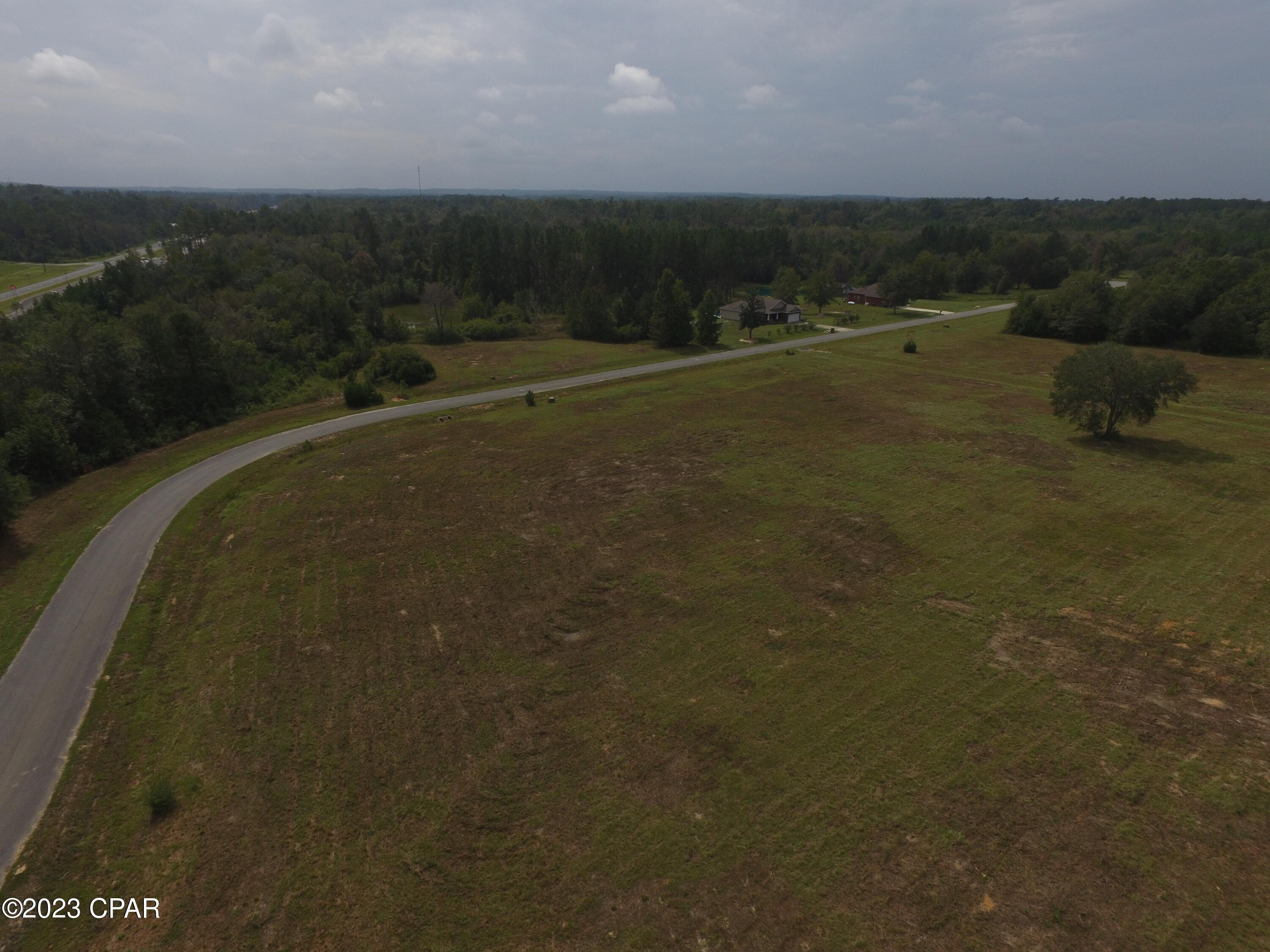 Kiersten Heights - Land