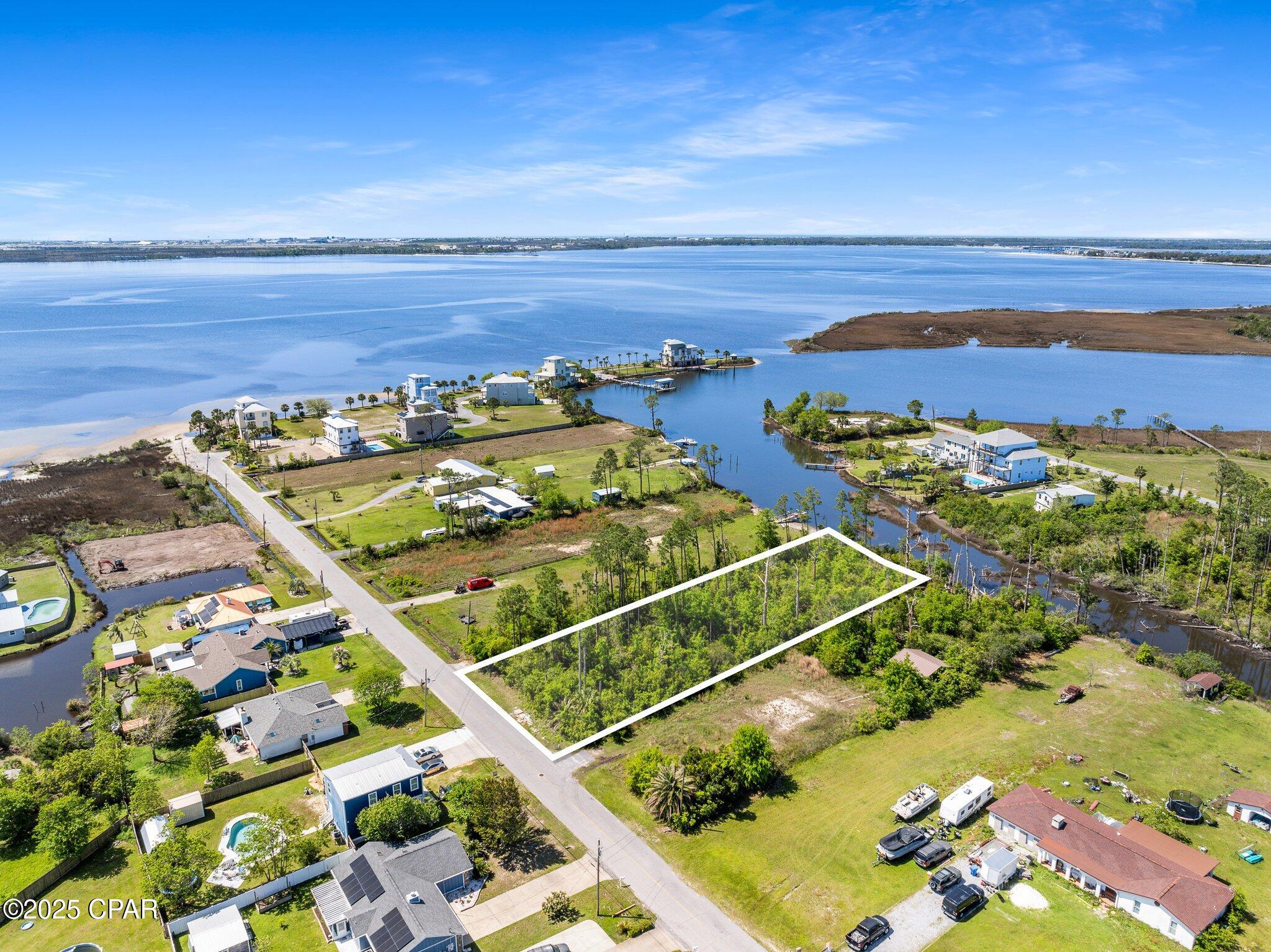 East Bay Park - Land