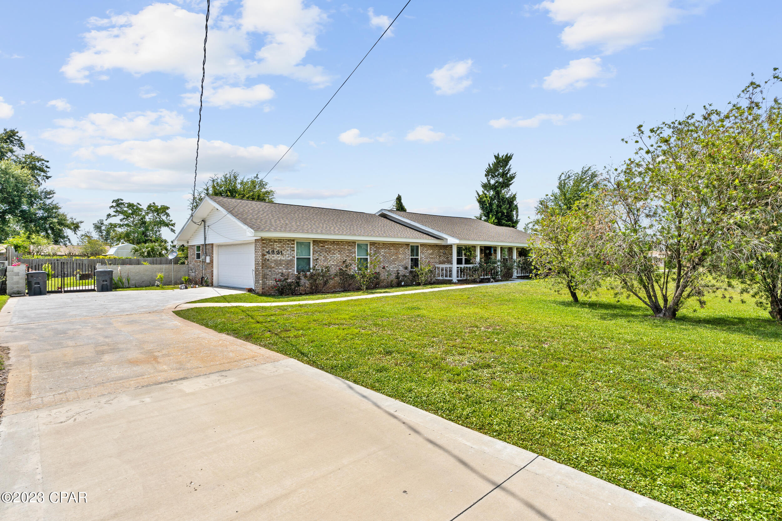 Baywood Shores Estates - Residential