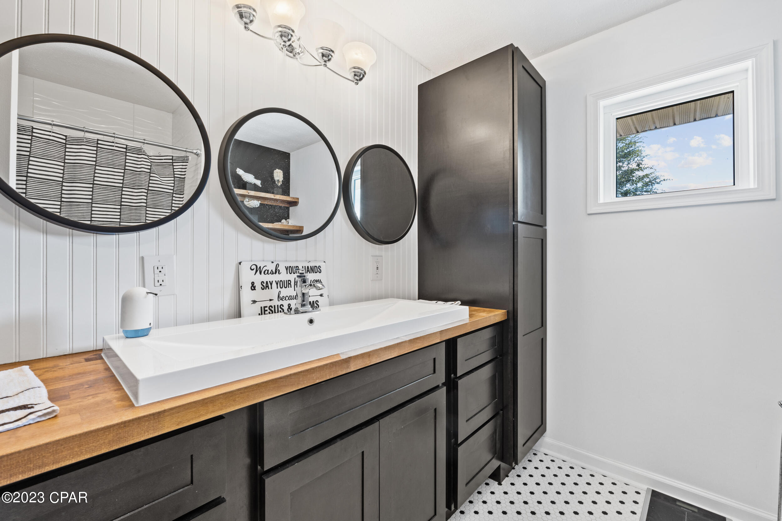 Baywood Shores Estates - Residential