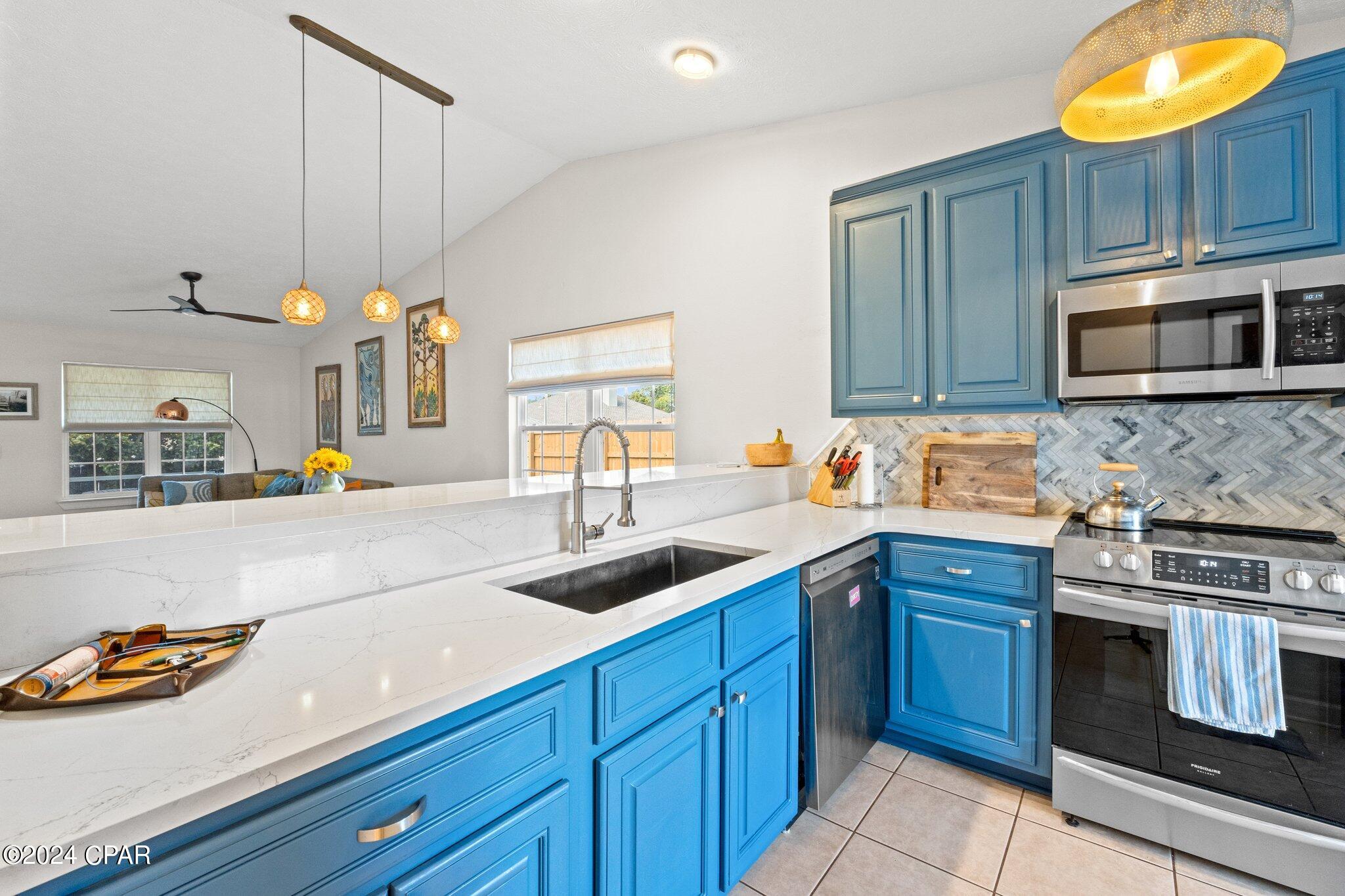 Riviera Beach - Residential