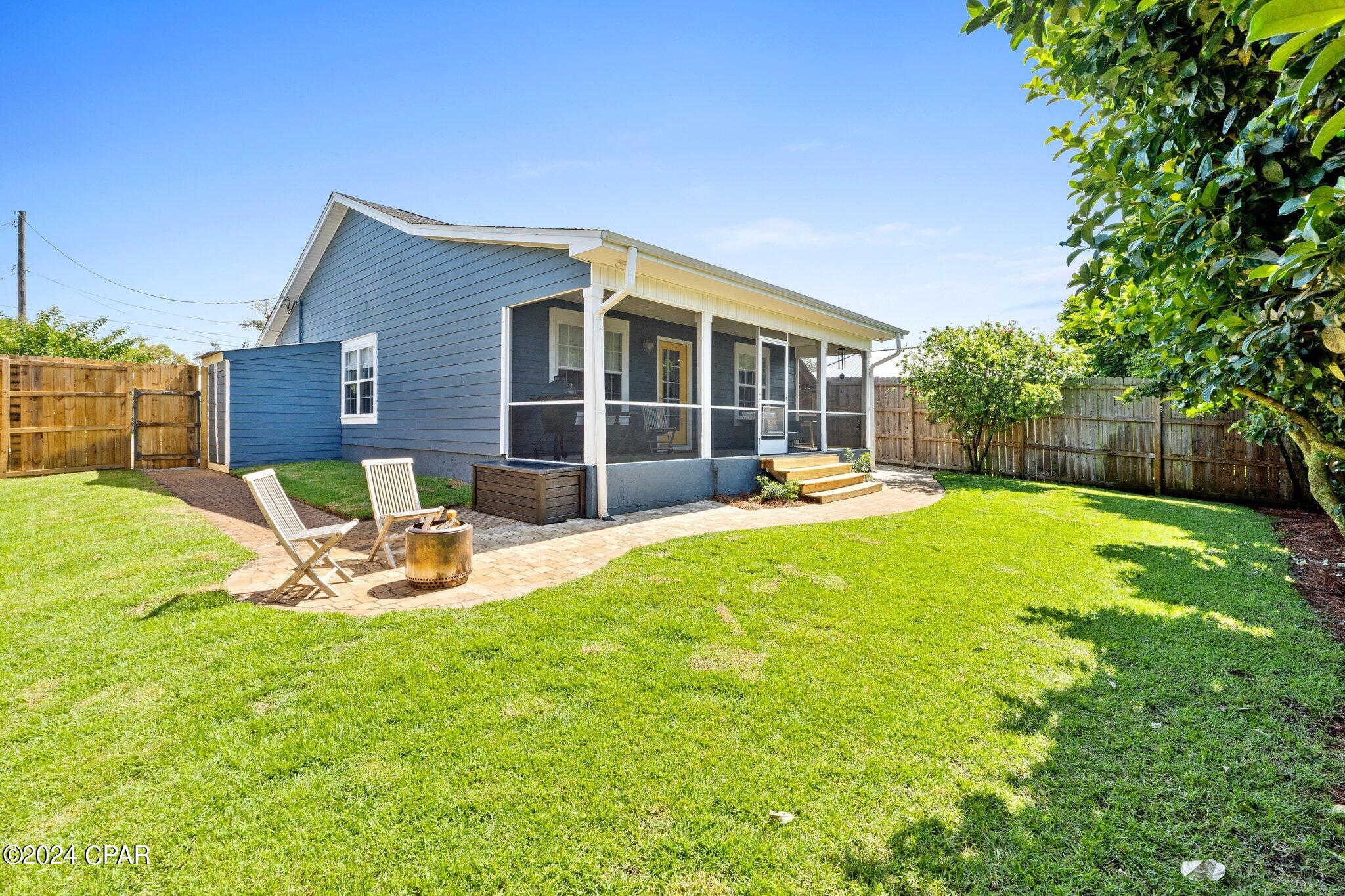 Riviera Beach - Residential