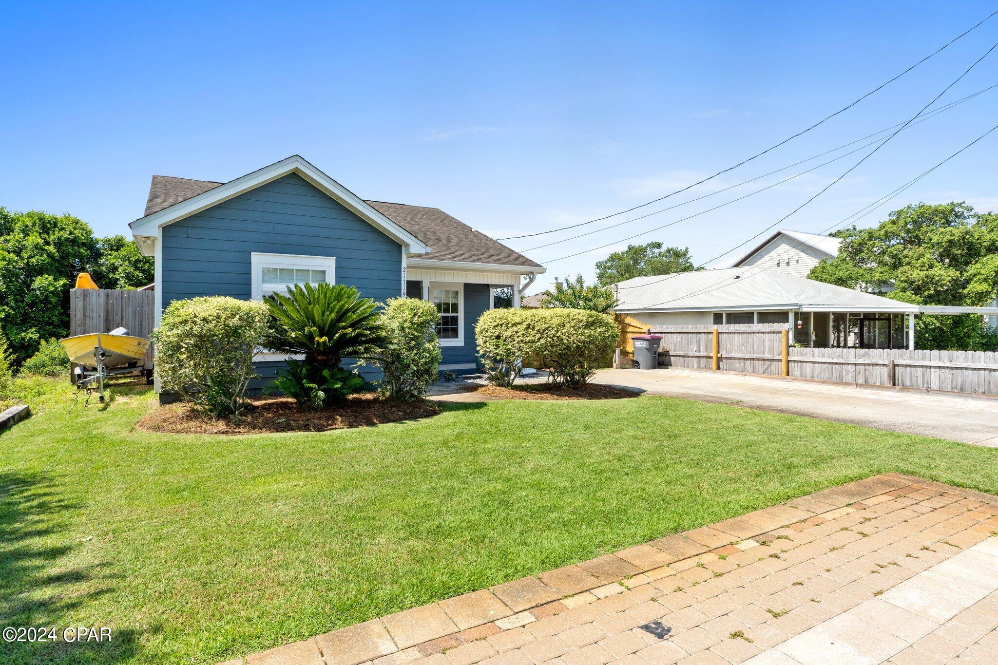 Riviera Beach - Residential
