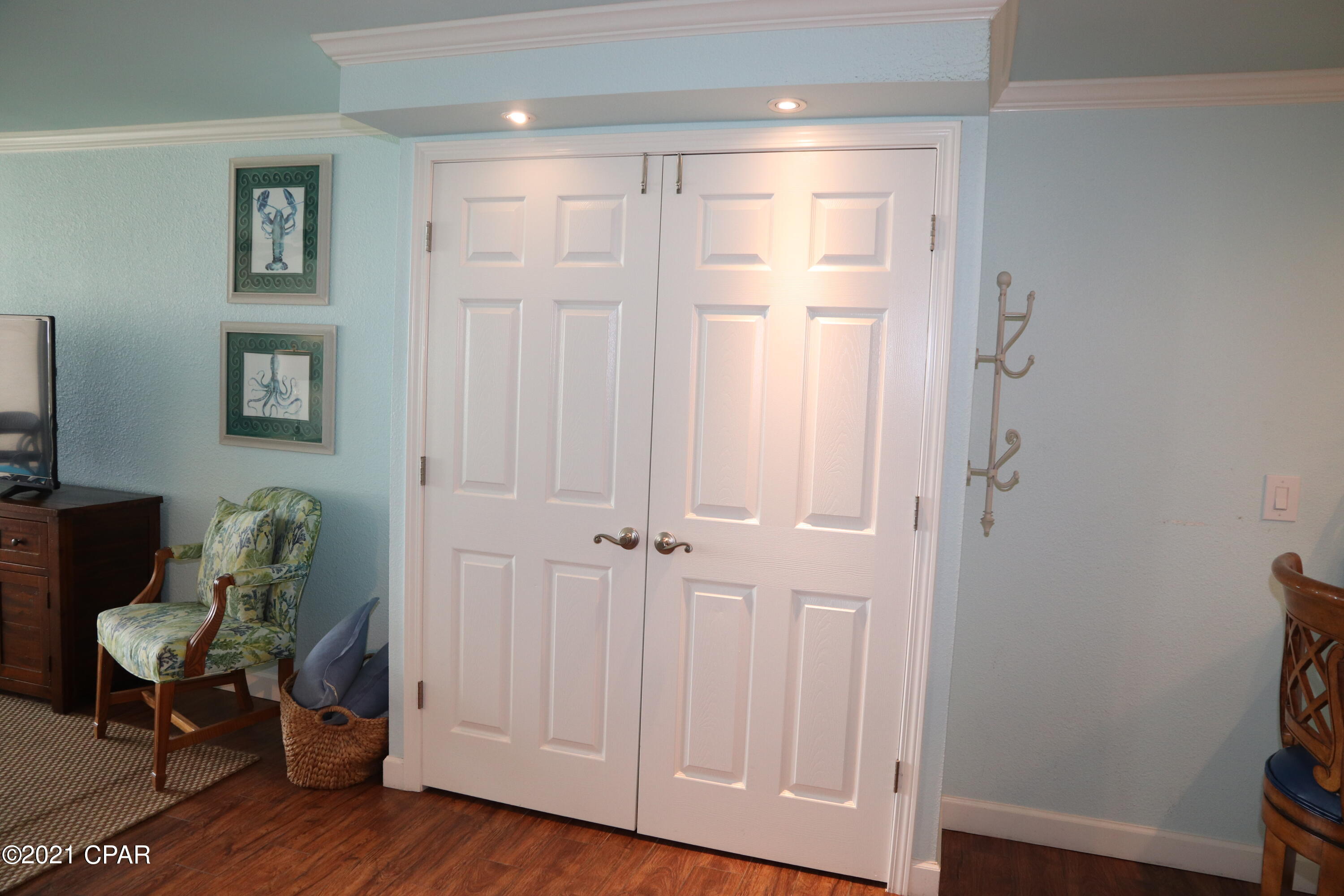 Pelican Walk - Residential