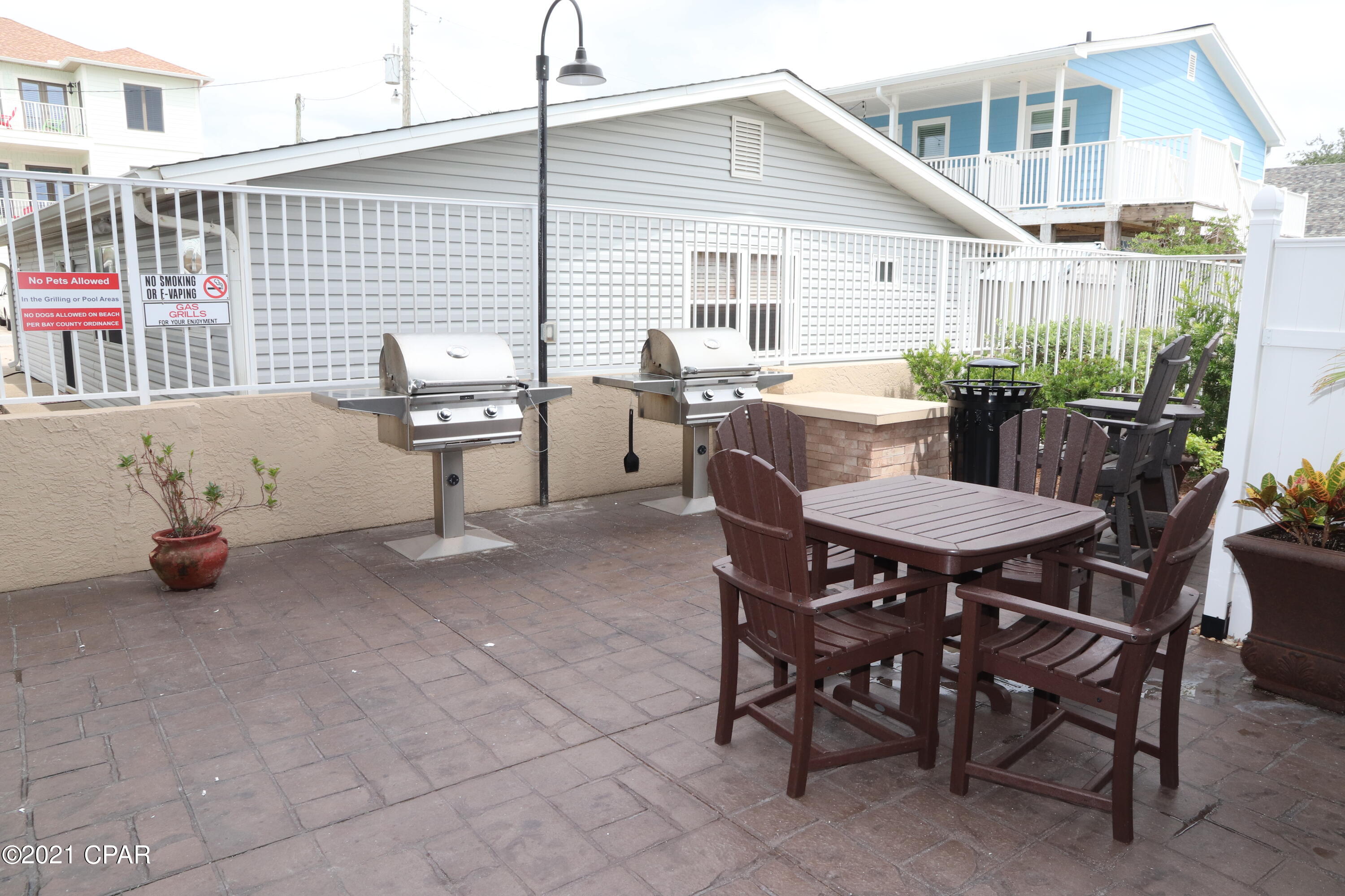 Pelican Walk - Residential