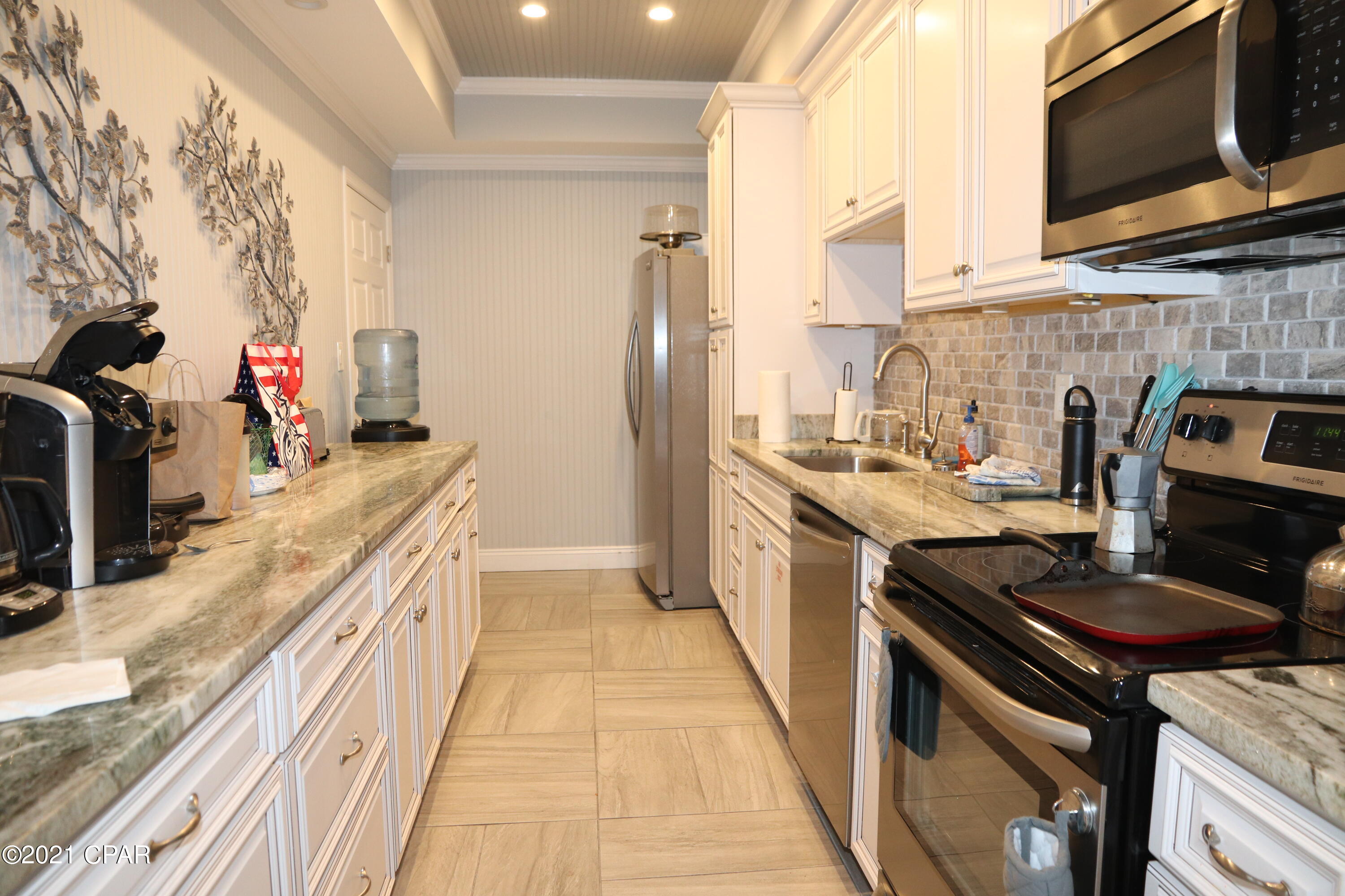 Pelican Walk - Residential