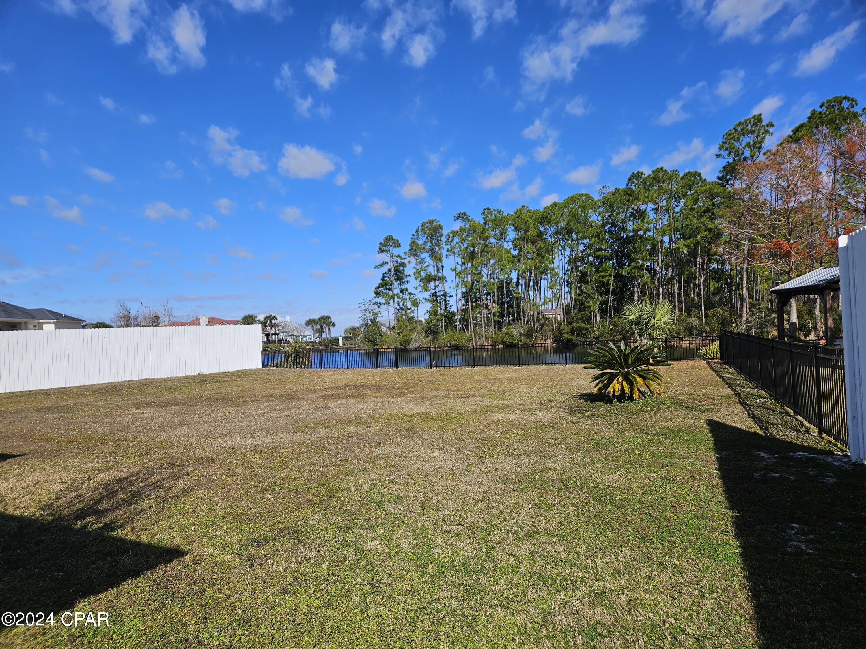 Kings Point Harb. U-1 - Residential Lease