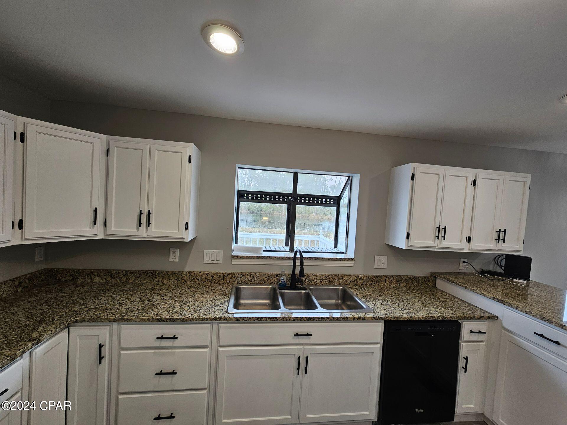 Kings Point Harb. U-1 - Residential Lease