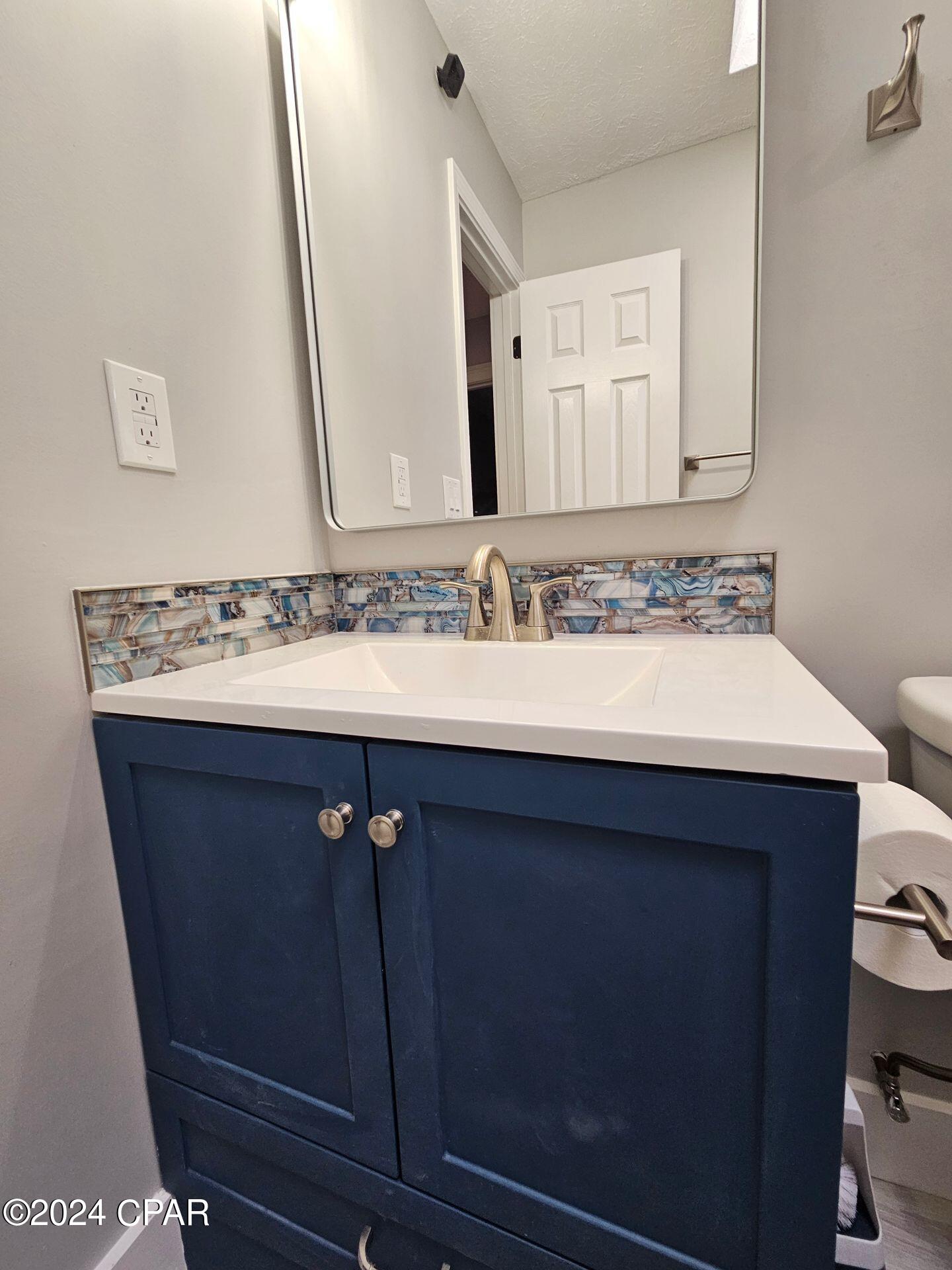 Kings Point Harb. U-1 - Residential Lease