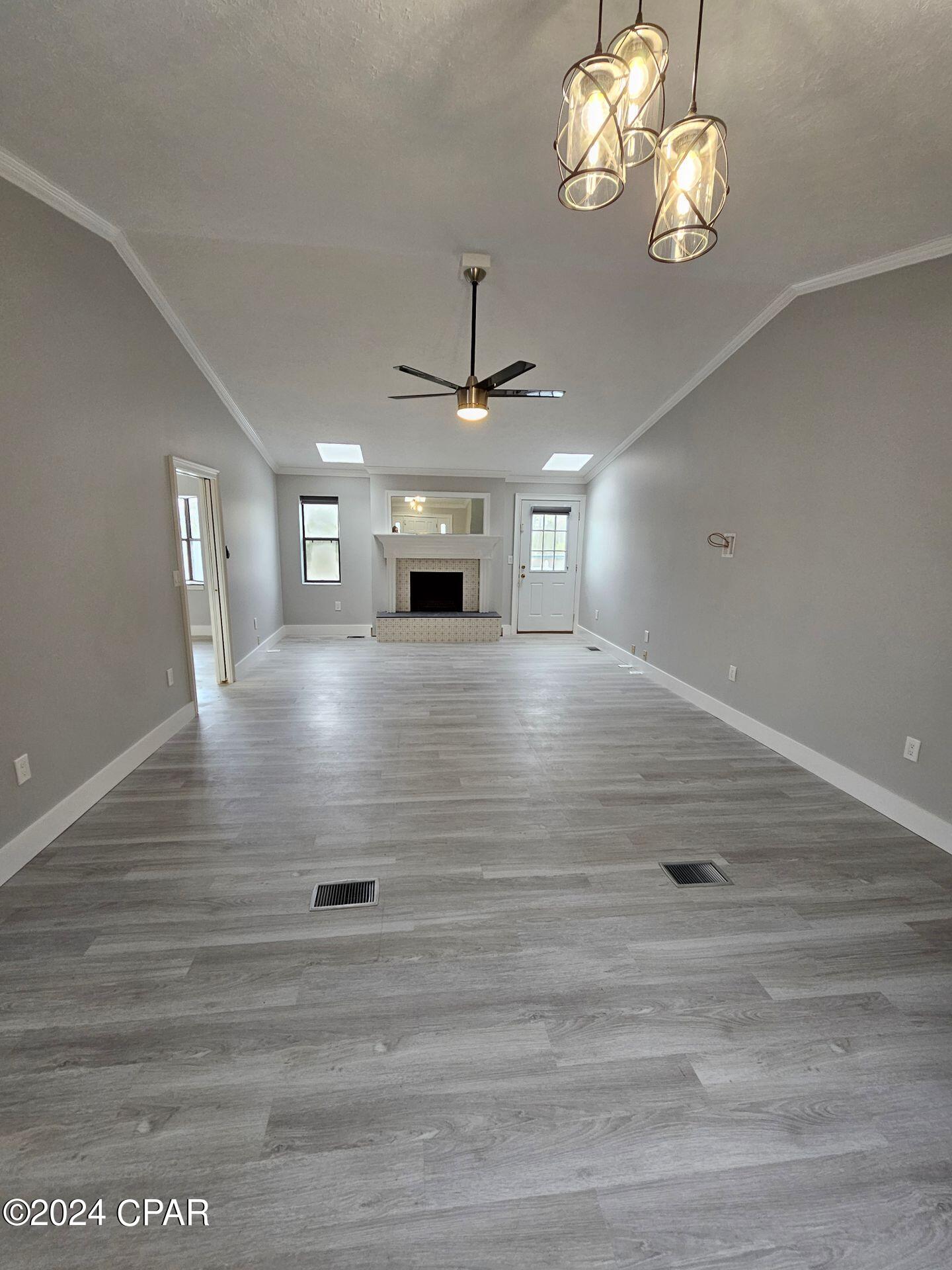 Kings Point Harb. U-1 - Residential Lease