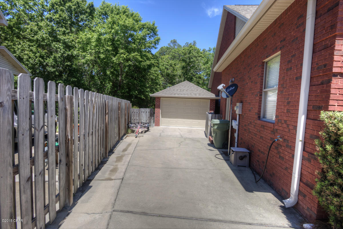 Forest Glenn - Residential