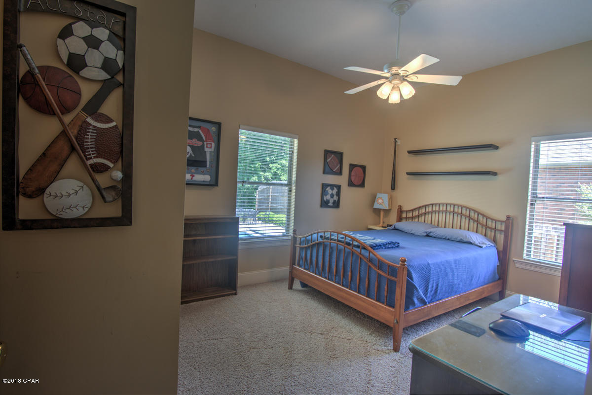 Forest Glenn - Residential