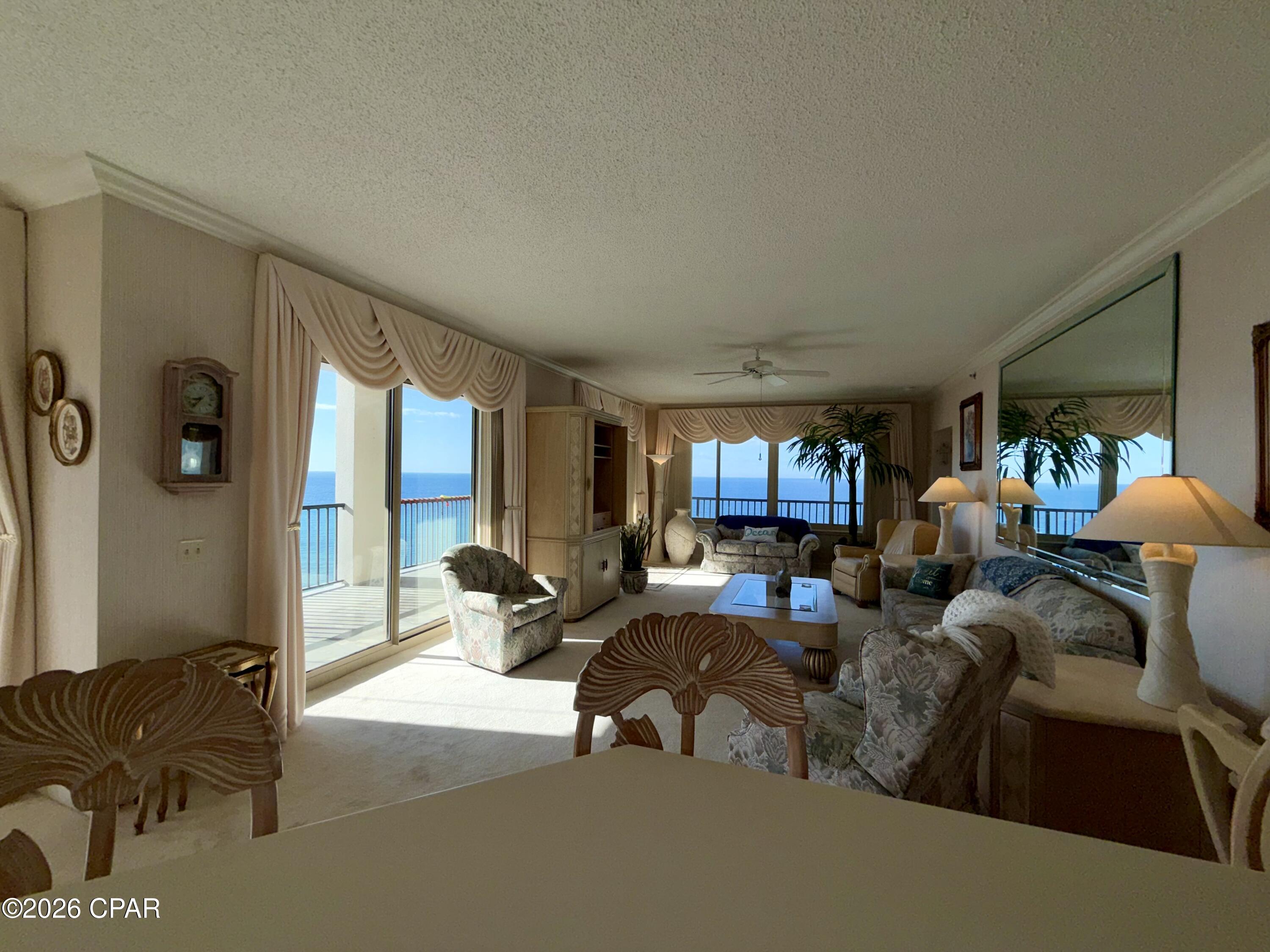 Summerwinds Condo - Residential