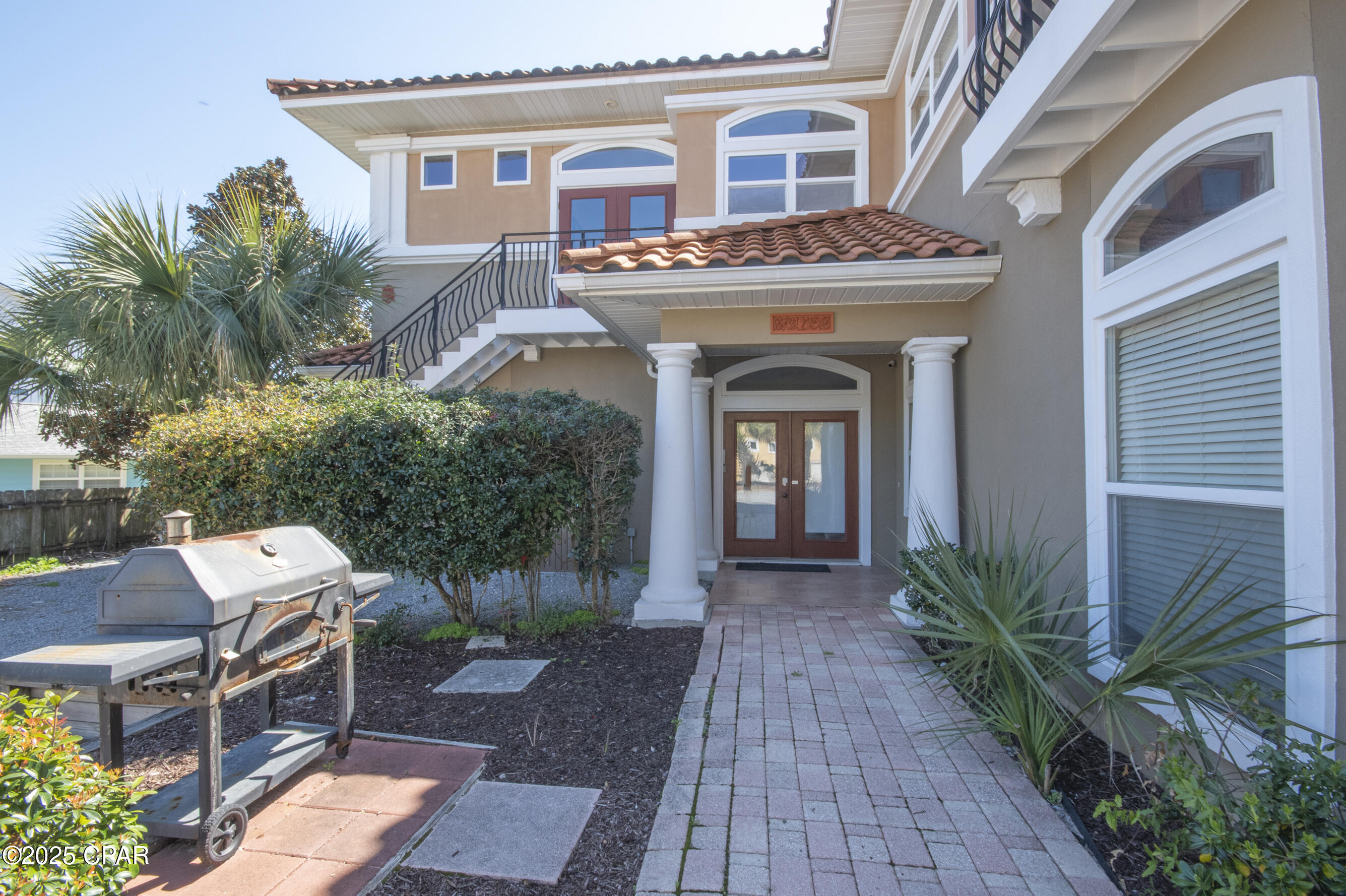 La Valencia Beach Resort - Residential