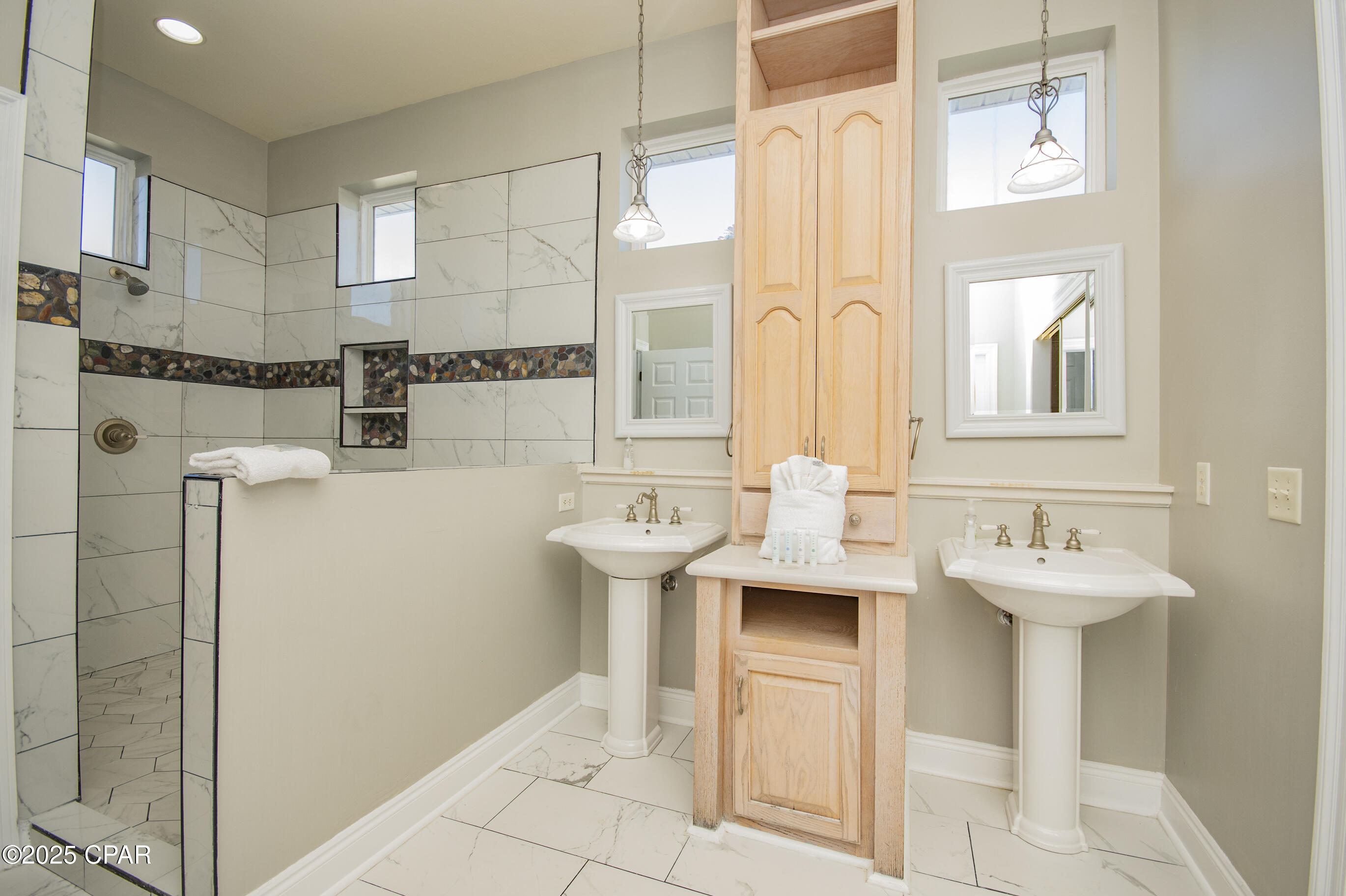 La Valencia Beach Resort - Residential