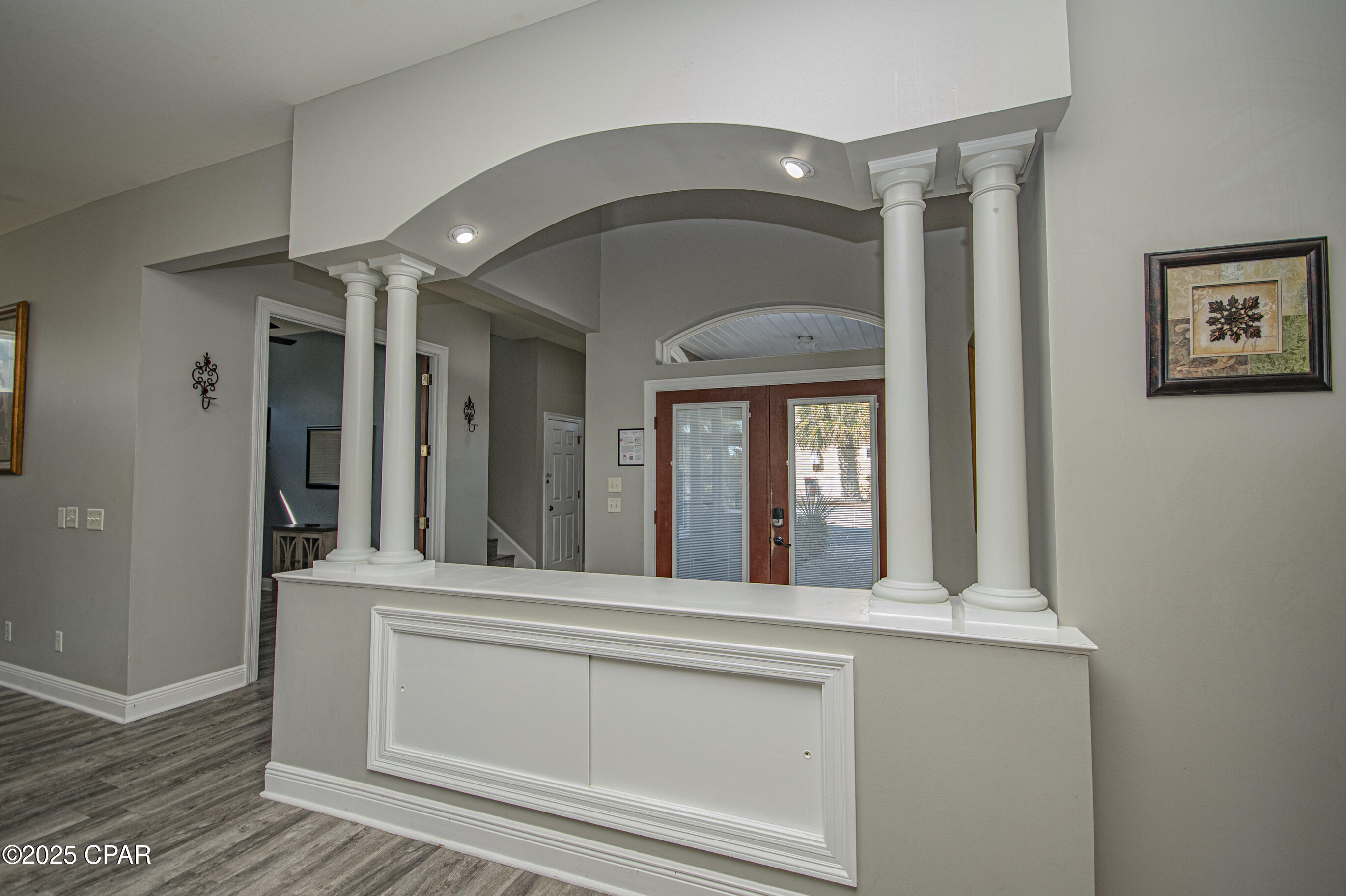 La Valencia Beach Resort - Residential