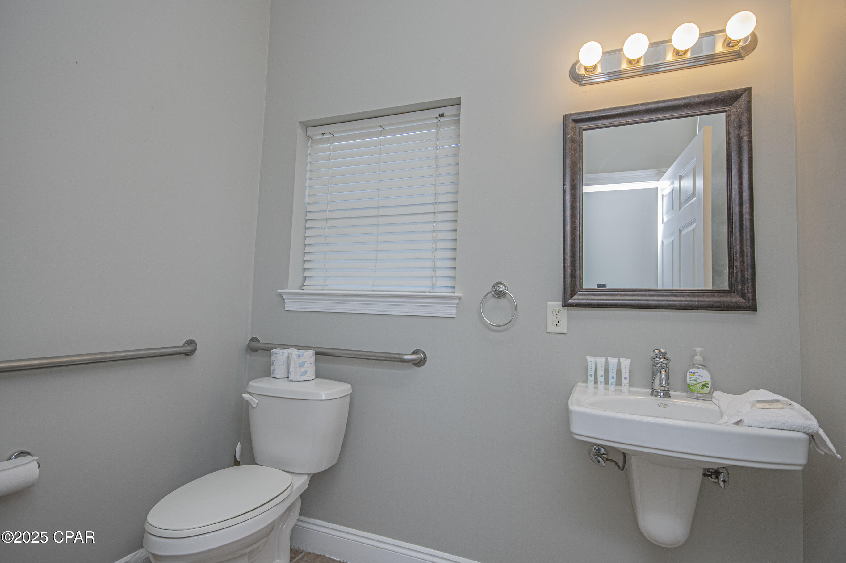 La Valencia Beach Resort - Residential