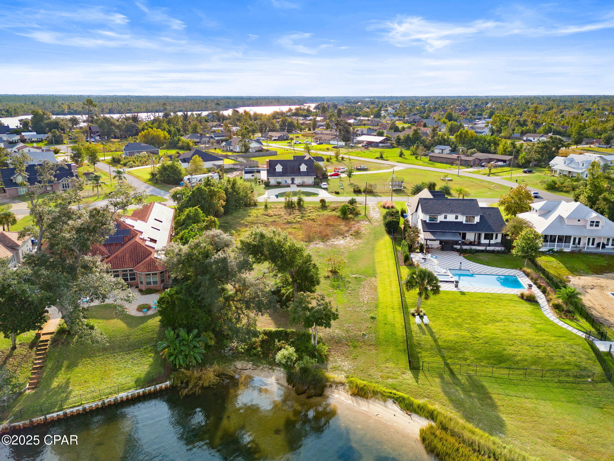 College Point 1st Add - Land