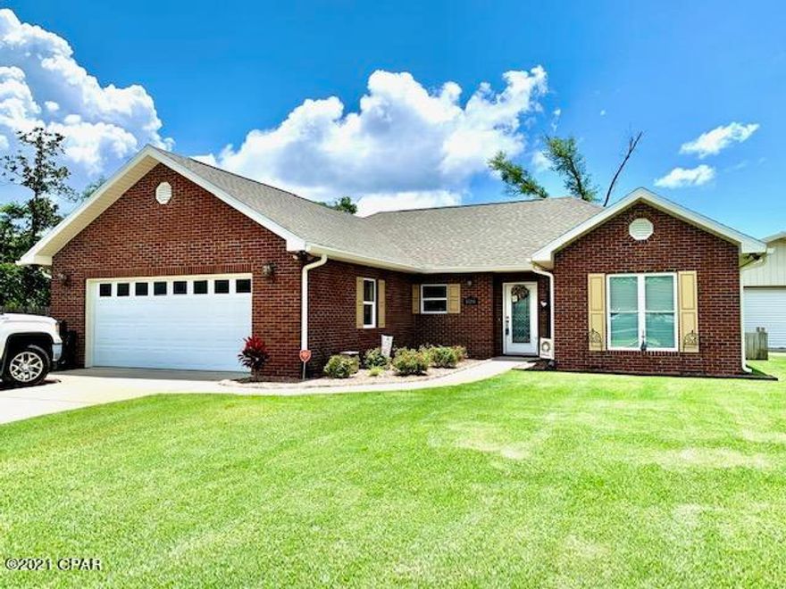 Do you like privacy? Do you need space? Look no further! Let's start with the exterior features of this home. The private drive will lead you to a gorgeous landscaped lawn, sprinkler system(private well), privacy fenced, pole barn(24'x48'), double bay enclosed work shop(24'x30') with power, a 10'x10' utility space connected to the enclosed work shop  and covered porch on rear of home. Let's take a step inside, it runs a tight race with the exterior. Inside you will find a blend of ceramic tile, laminate vinyl plank(LVP) and carpeted bedrooms. Custom built cabinetry, granite countertops, recessed lighting, fresh paint and the lists goes on.  

This home has so much to offer, and extremely rare to find such a large and secluded property in the heart of town with many outdoor structures.