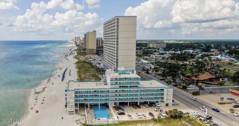 Fontainebleau Terrace - Residential