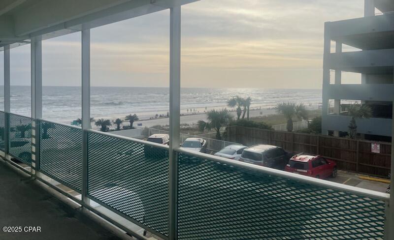 Fontainebleau Terrace - Residential