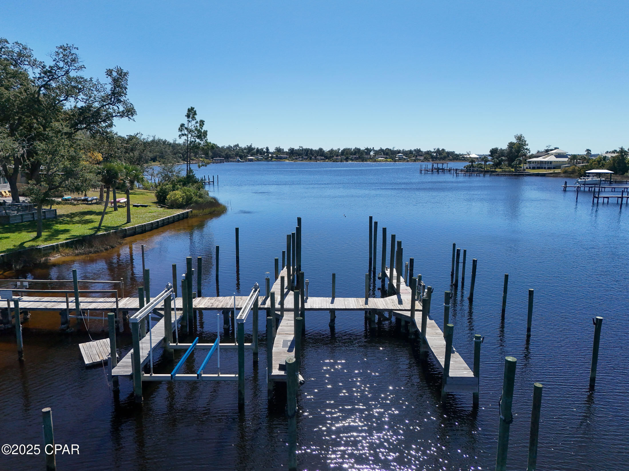 Mariners Cove - Residential