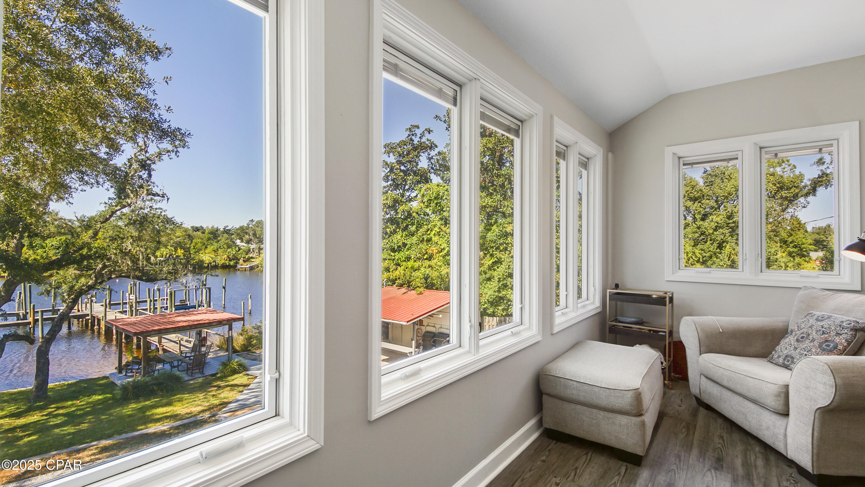 Mariners Cove - Residential