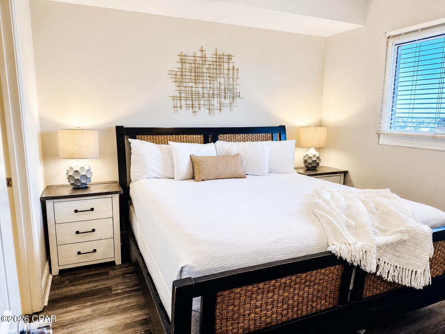 Sterling Breeze - Residential