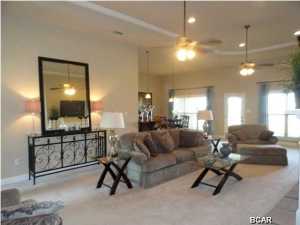 Lake Merial - Residential