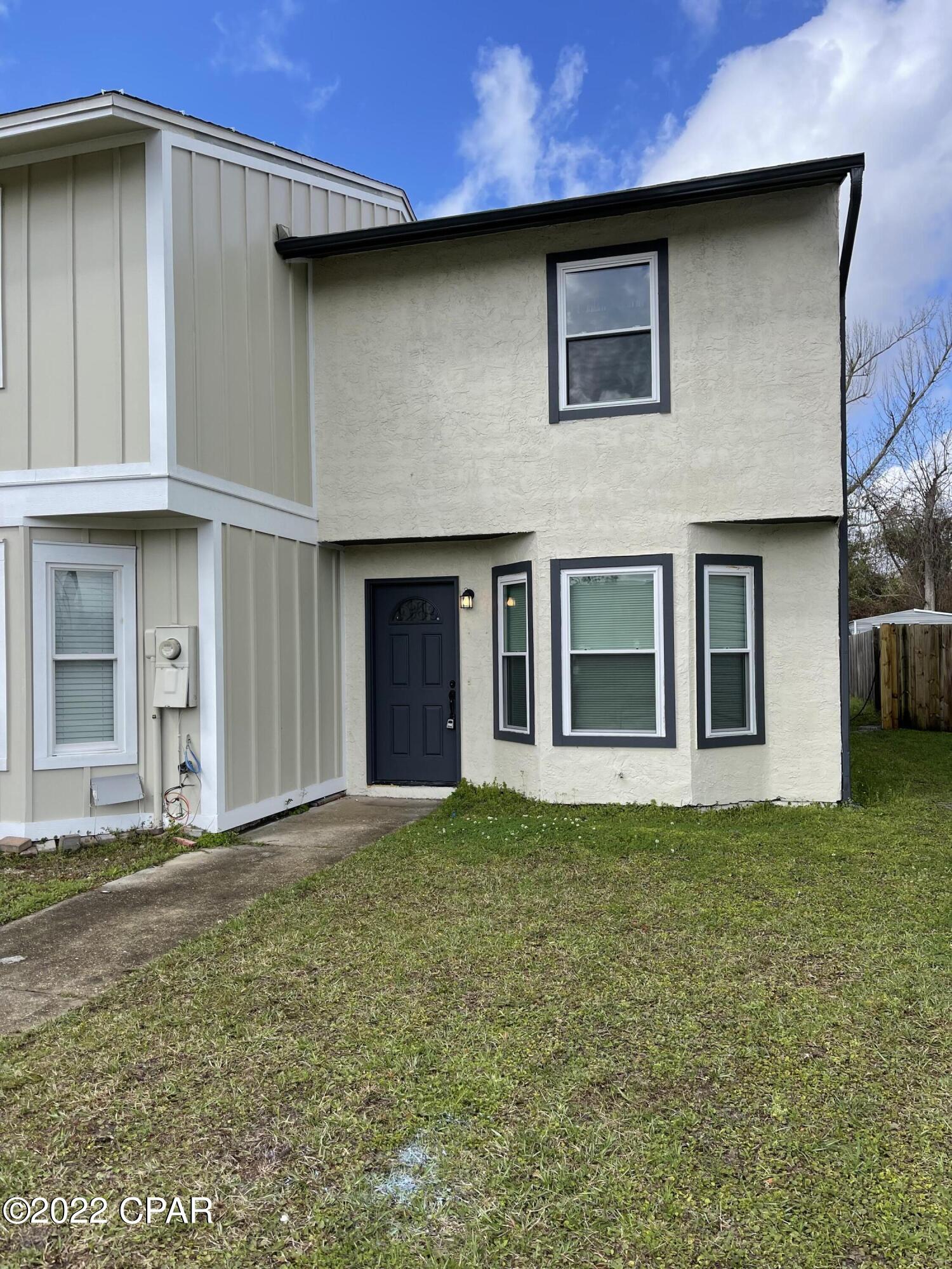 [No Recorded Subdiv] - Residential Lease