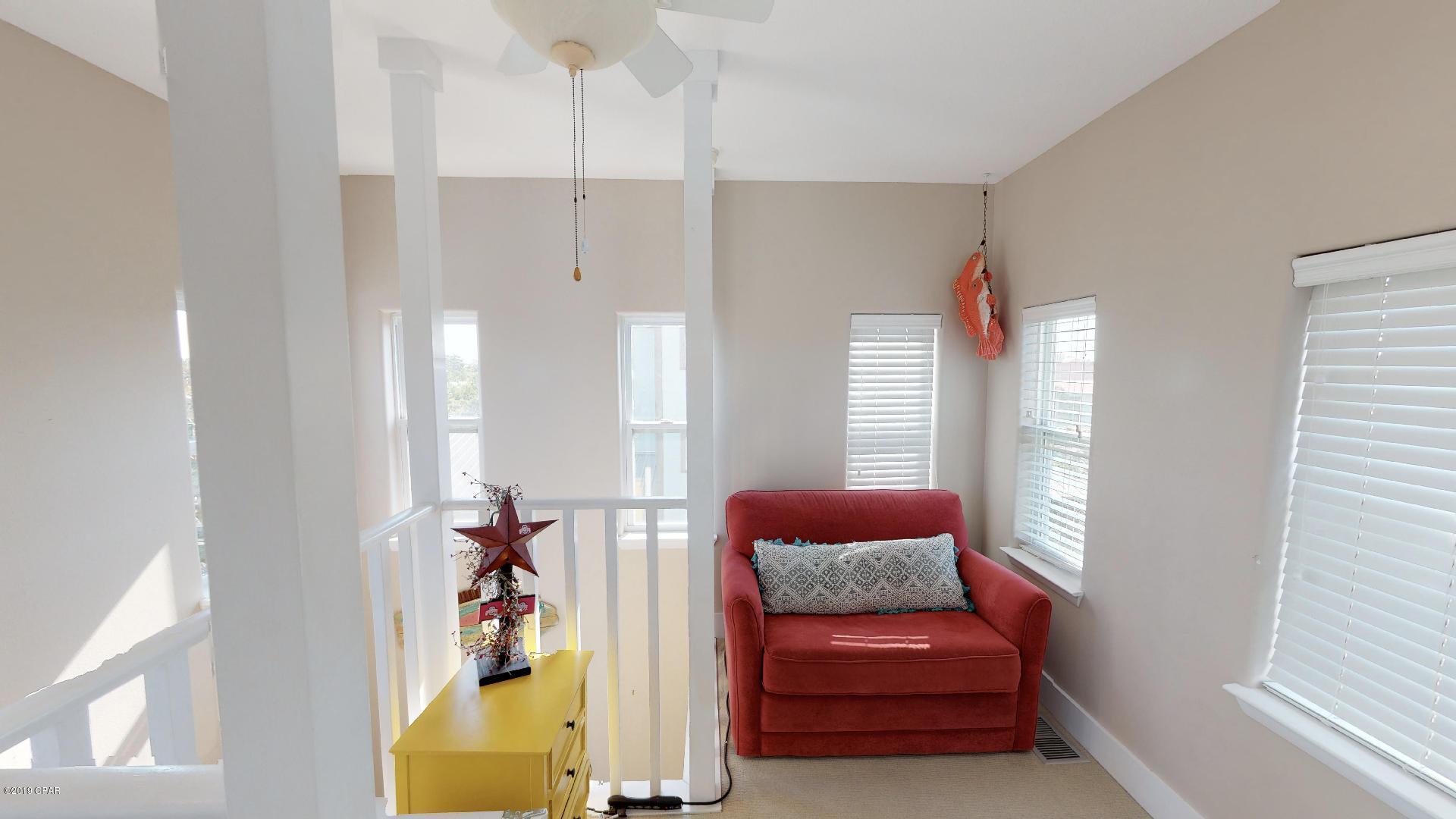 Village Of Sugar Beach 1st Add - Residential