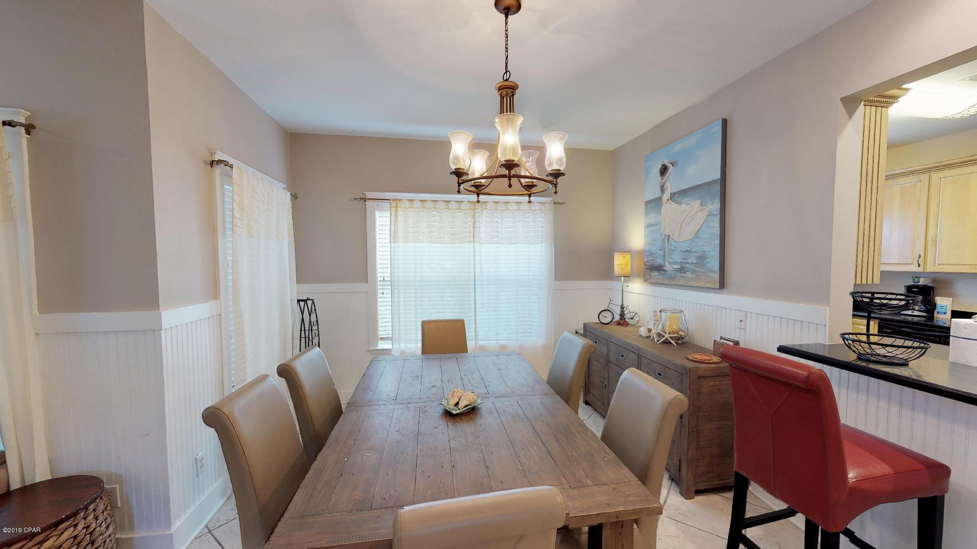 Village Of Sugar Beach 1st Add - Residential