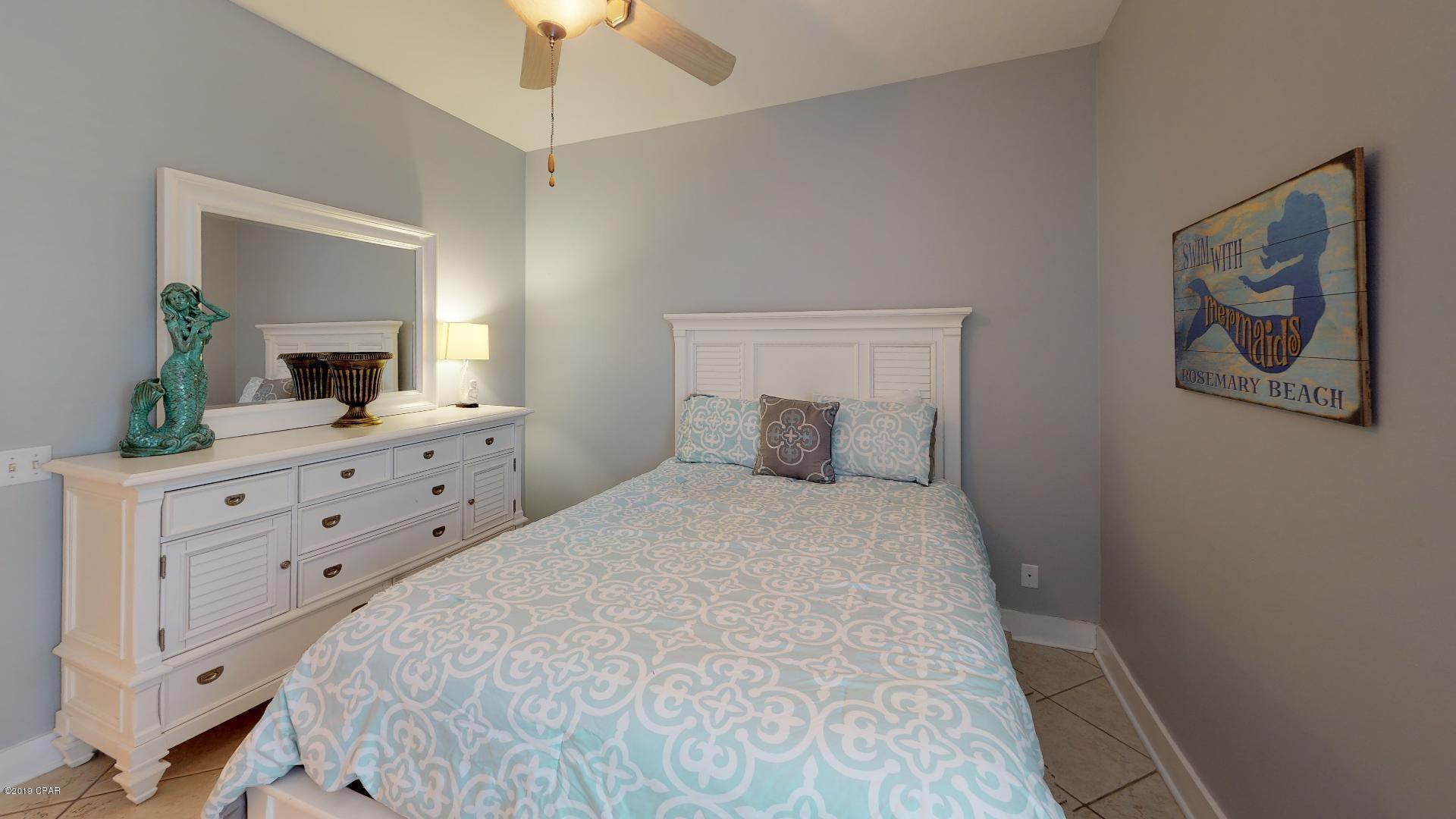 Village Of Sugar Beach 1st Add - Residential